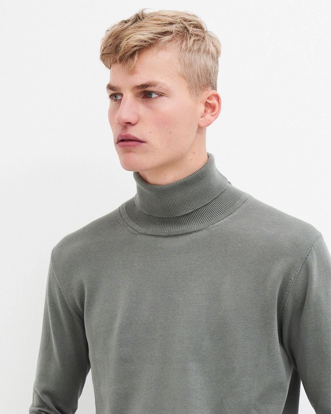 Pull col roulé en coton bio | vert "thomas turtleneck - cottage green"