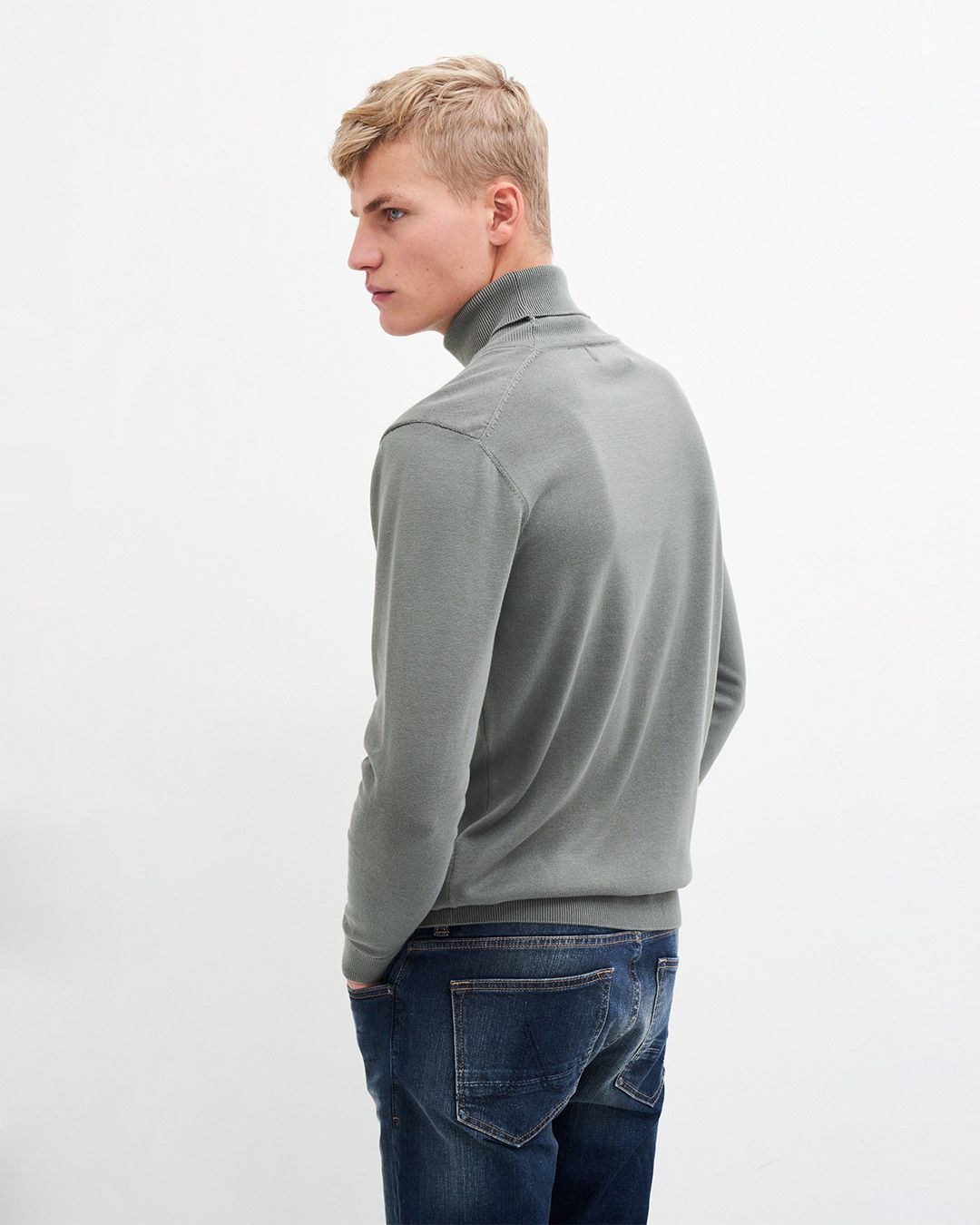 Pull col roulé en coton bio | vert "thomas turtleneck - cottage green"