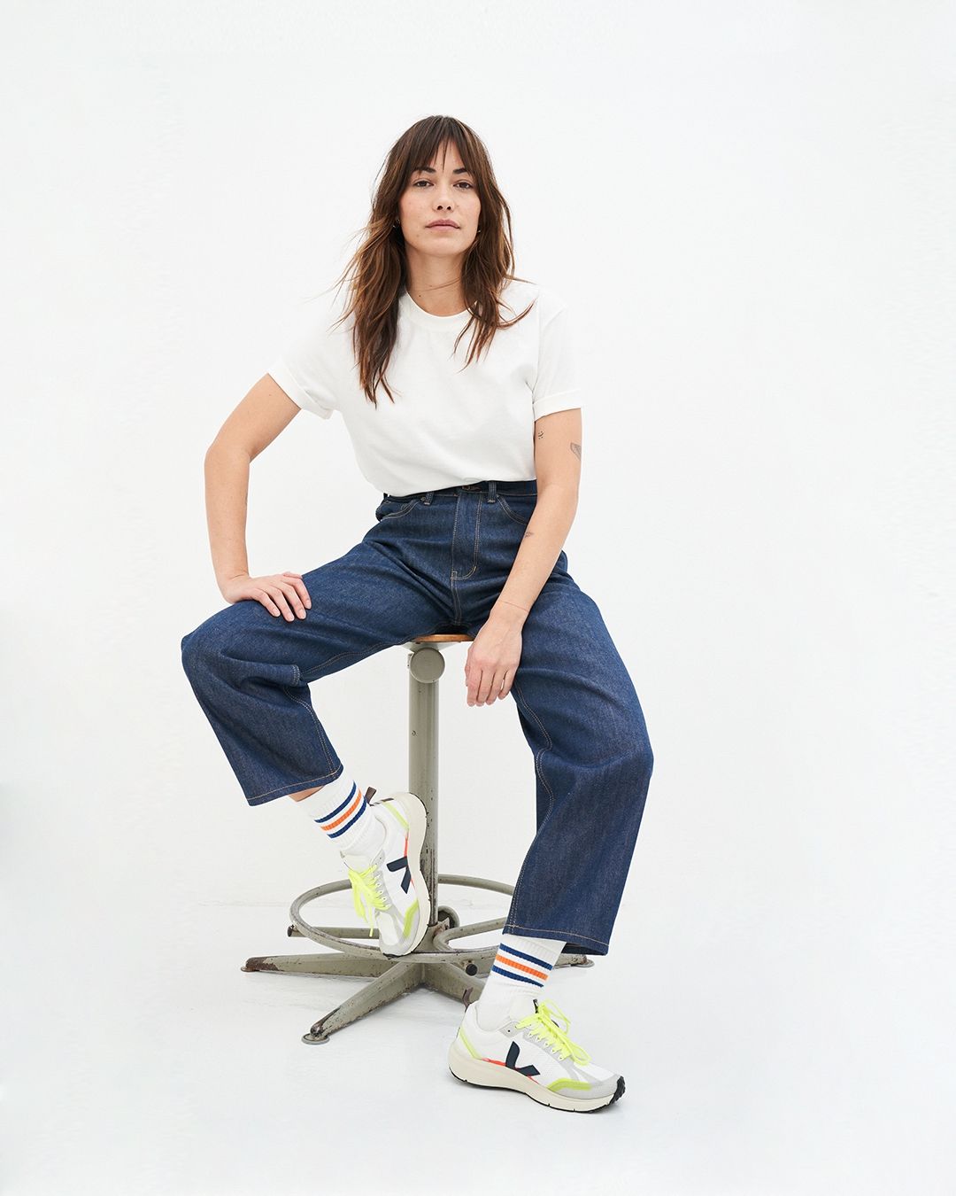 Jean droit en coton bio et recyclé | brut "bobbie barrel recycled dry"
