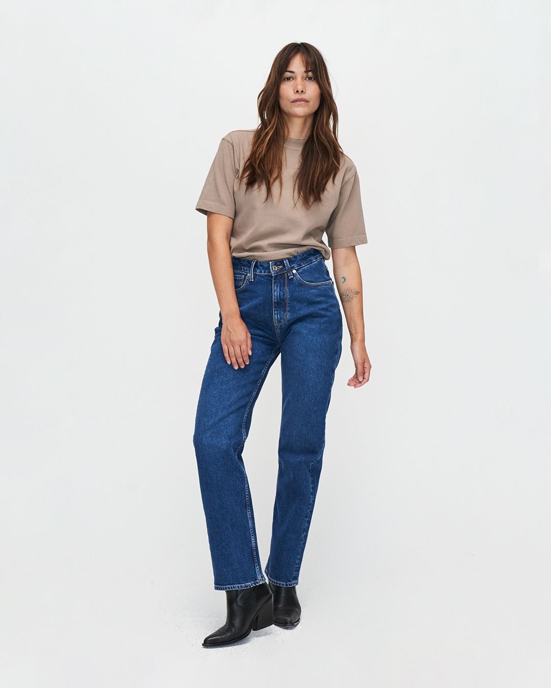 Jean droit en coton bio | bleu brut "Rosa Straight dark blue"