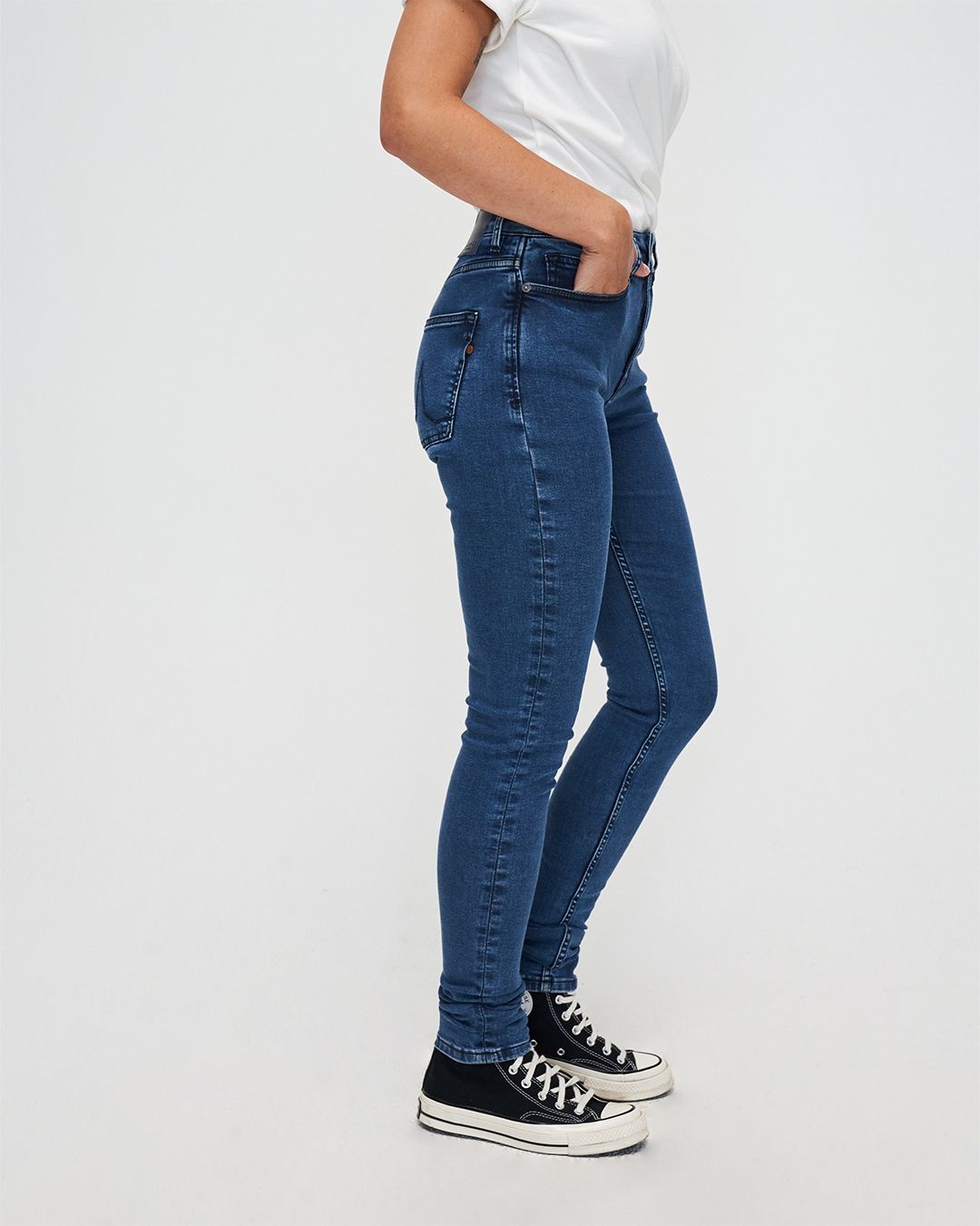 Jean skinny en coton bio | bleu brut "lizzy super skinny smokey blue"