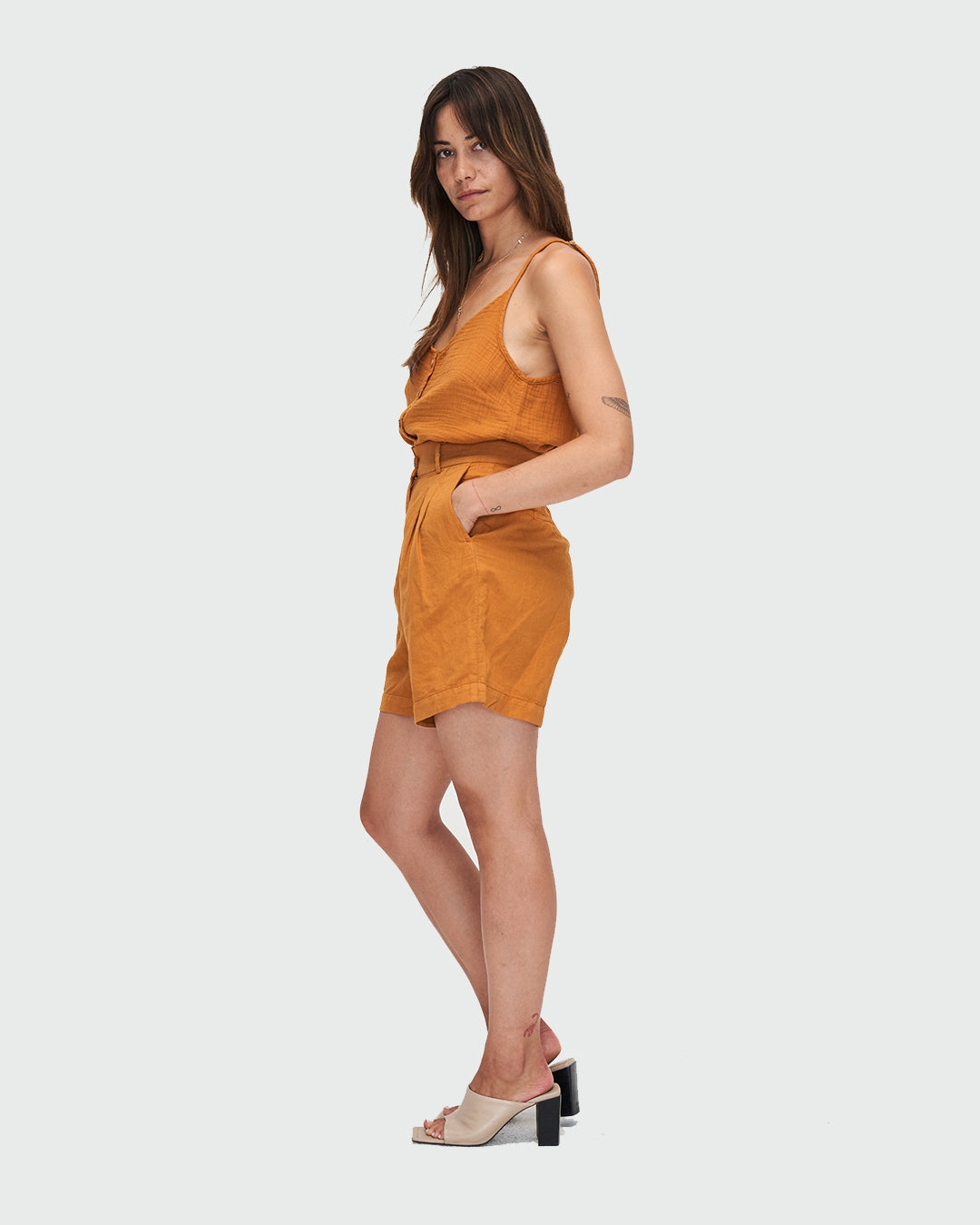 Short en lin et coton bio | Ocre "sofia shorts"