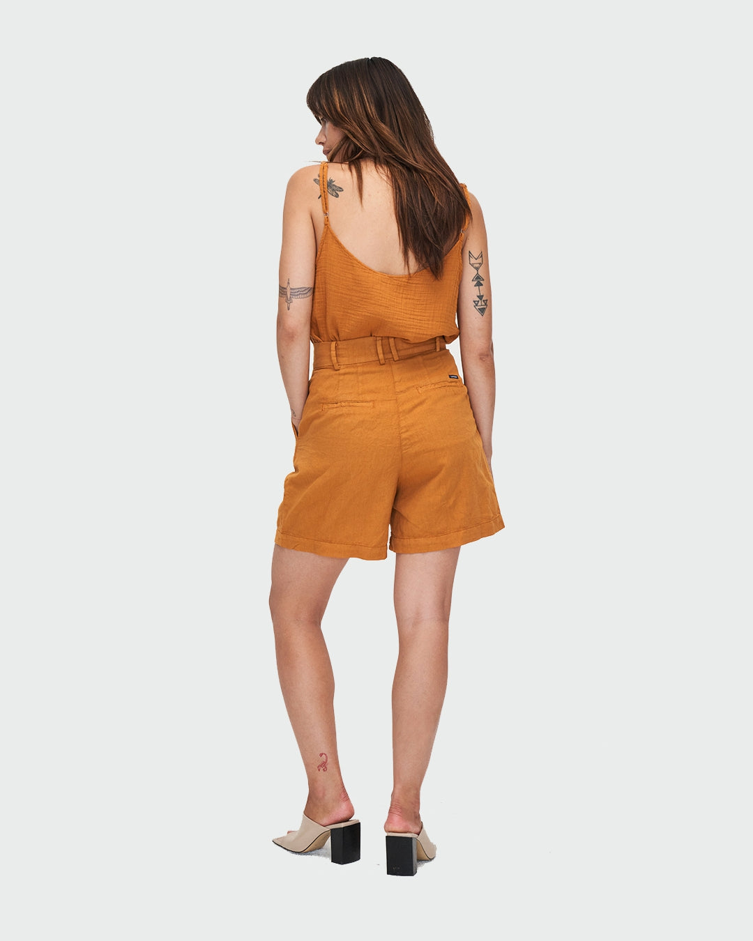Short en lin et coton bio | Ocre "sofia shorts"