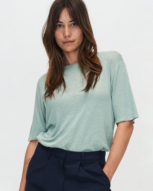 T-shirt vert clair en coton bio et lin - olivia t-shirt - pale green