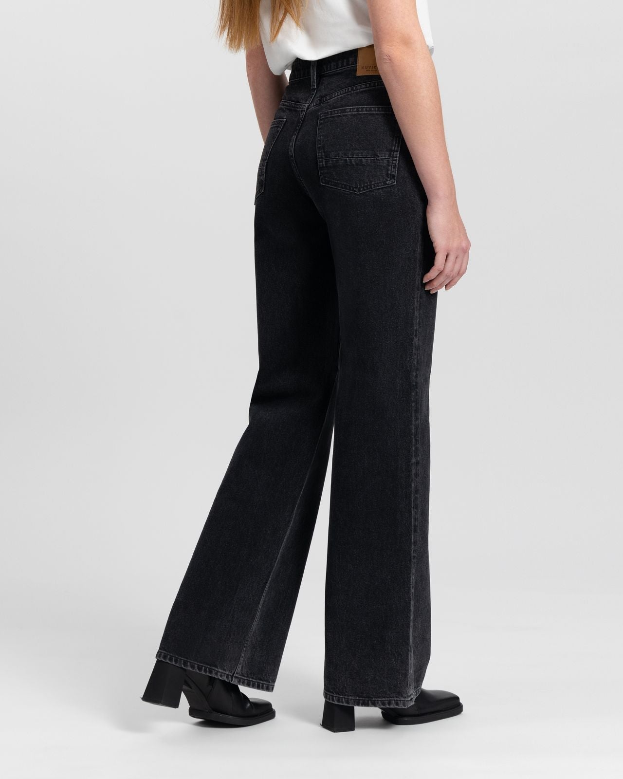 Jean ample en coton bio | noir "harper loose flare vintage black"