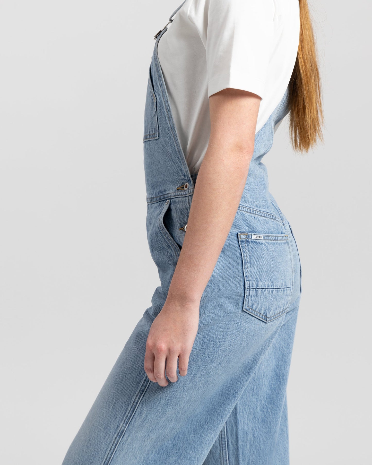 Salopette en coton bio et recyclé | Bleu délavé "jonna dungaree light denim"