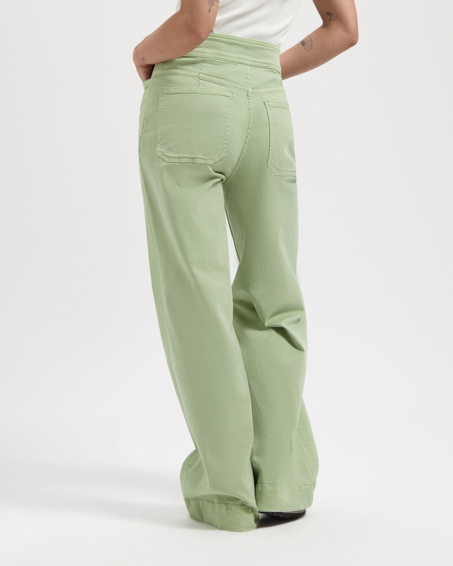 Pantalon ample en tencel et coton bio | Vert "farrah worker sage green"
