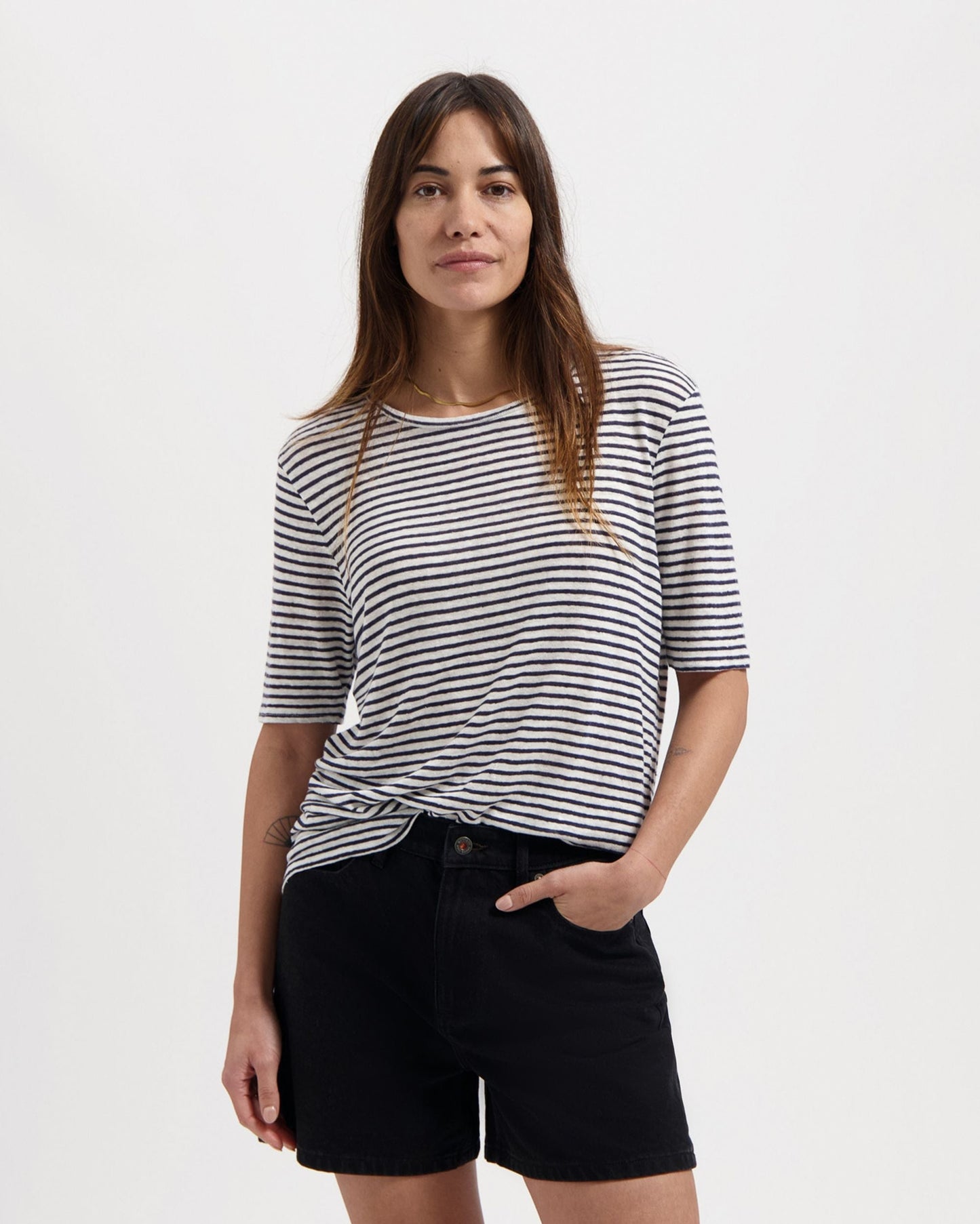 T-shirt en lin et coton bio | Rayé blanc et marine "olivia striped t-shirt white-indigo"