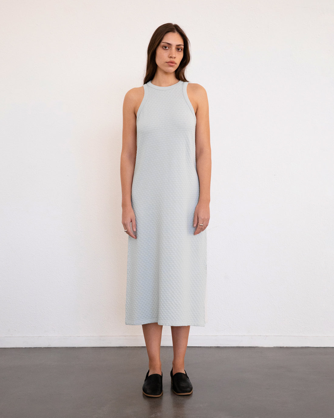 Robe midi en coton bio | bleu ciel "Knit dress - moonlight grey"