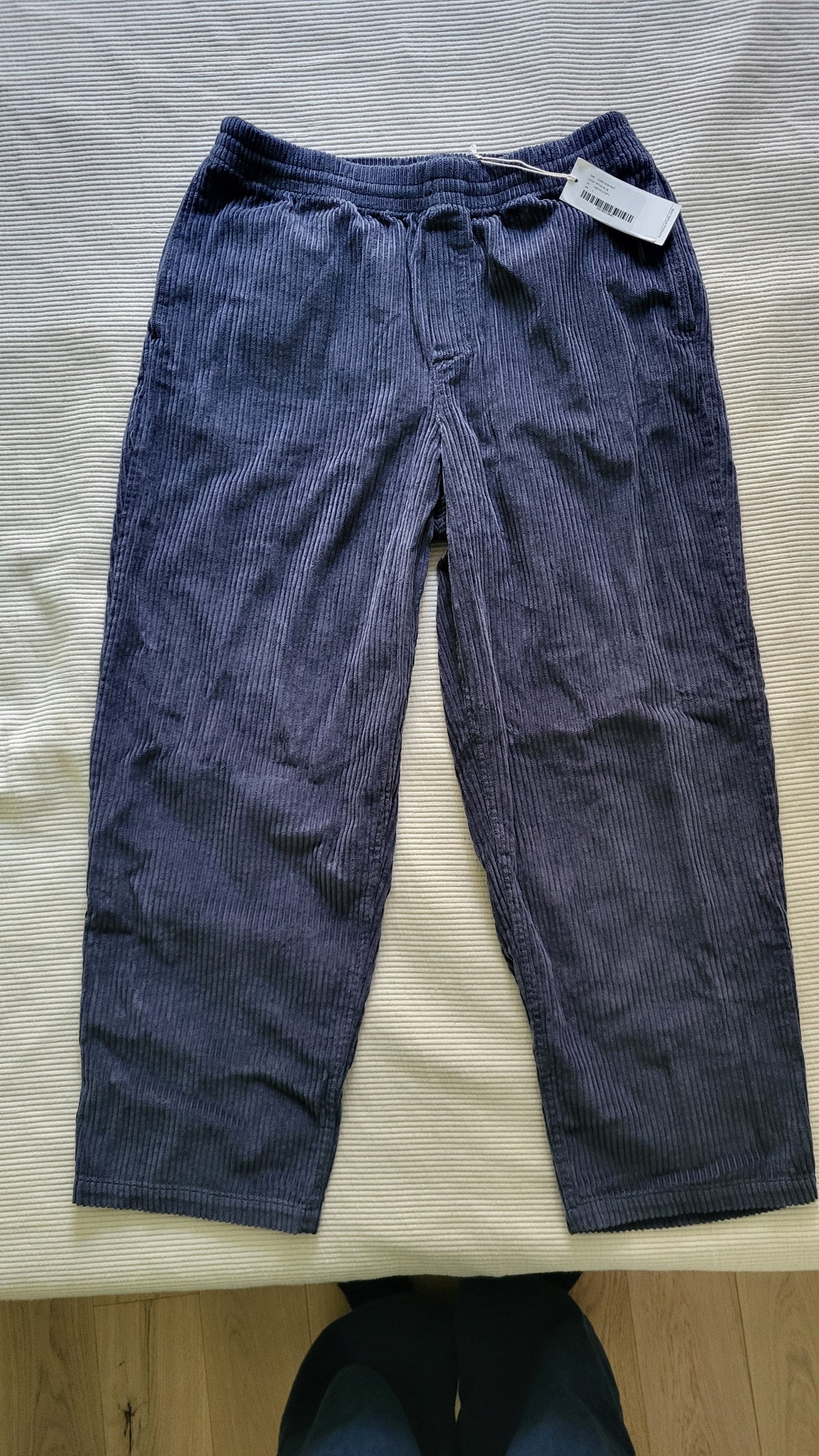 Pantalon large velours côtelé en coton bio | bleu 'cord wide pant - stone blue'