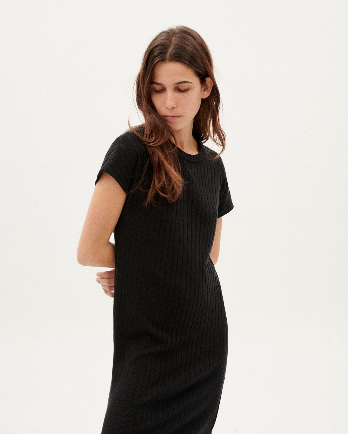 Robe longue côtelée noire en tencel et refibra - black cherry dress