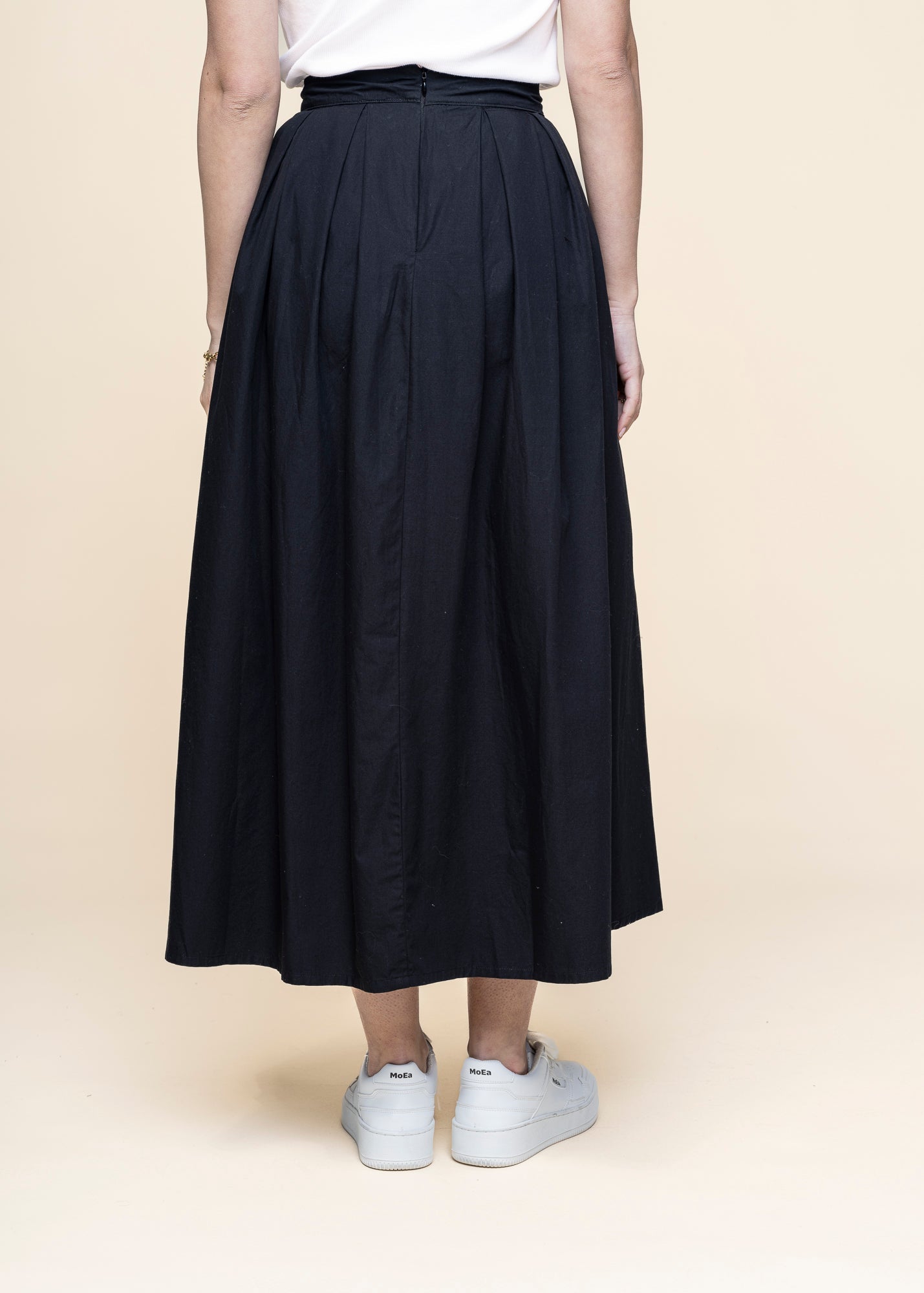 Jupe en coton biologique | noir "poplin pleated mid-length skirt - black jet"