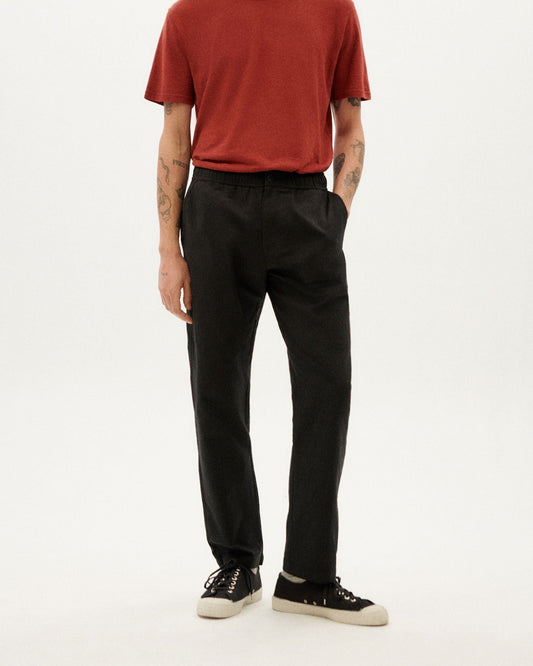 Pantalon droit en coton bio | Noir "black light travel pants"