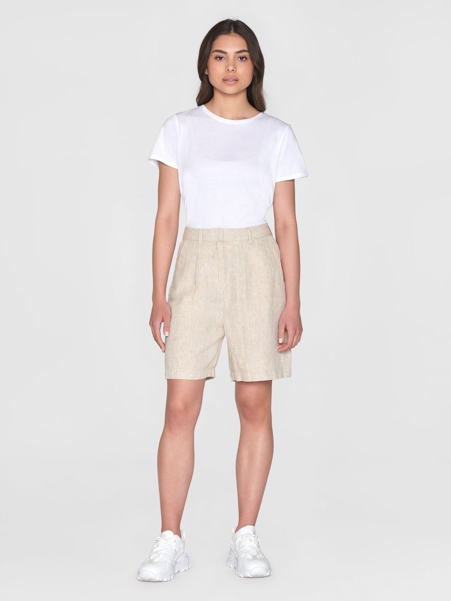 Short en lin bio | Beige "posey wide high-rise linen shorts light feather gray"