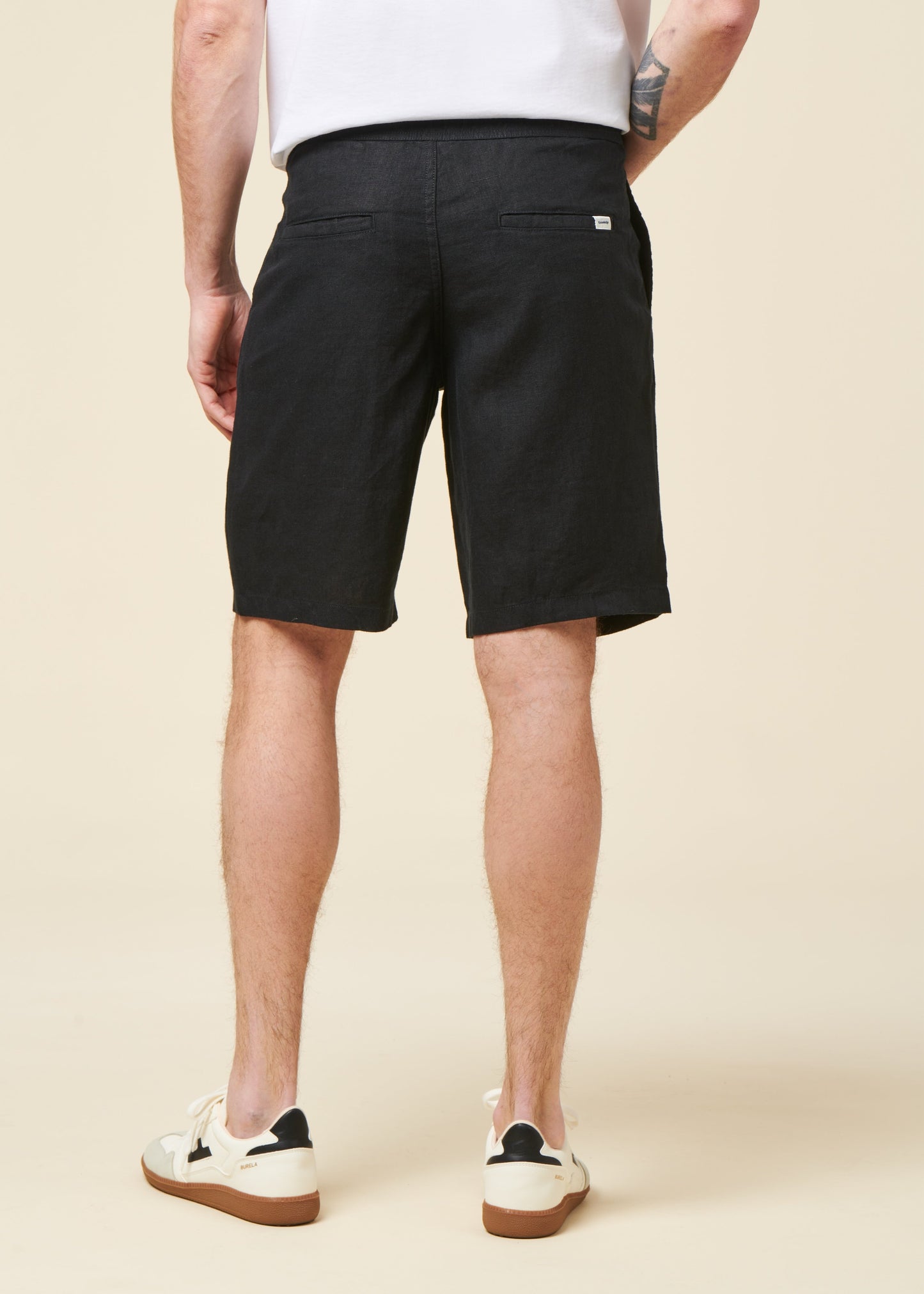 Short en lin bio | Black "fig loose linen shorts black jet"
