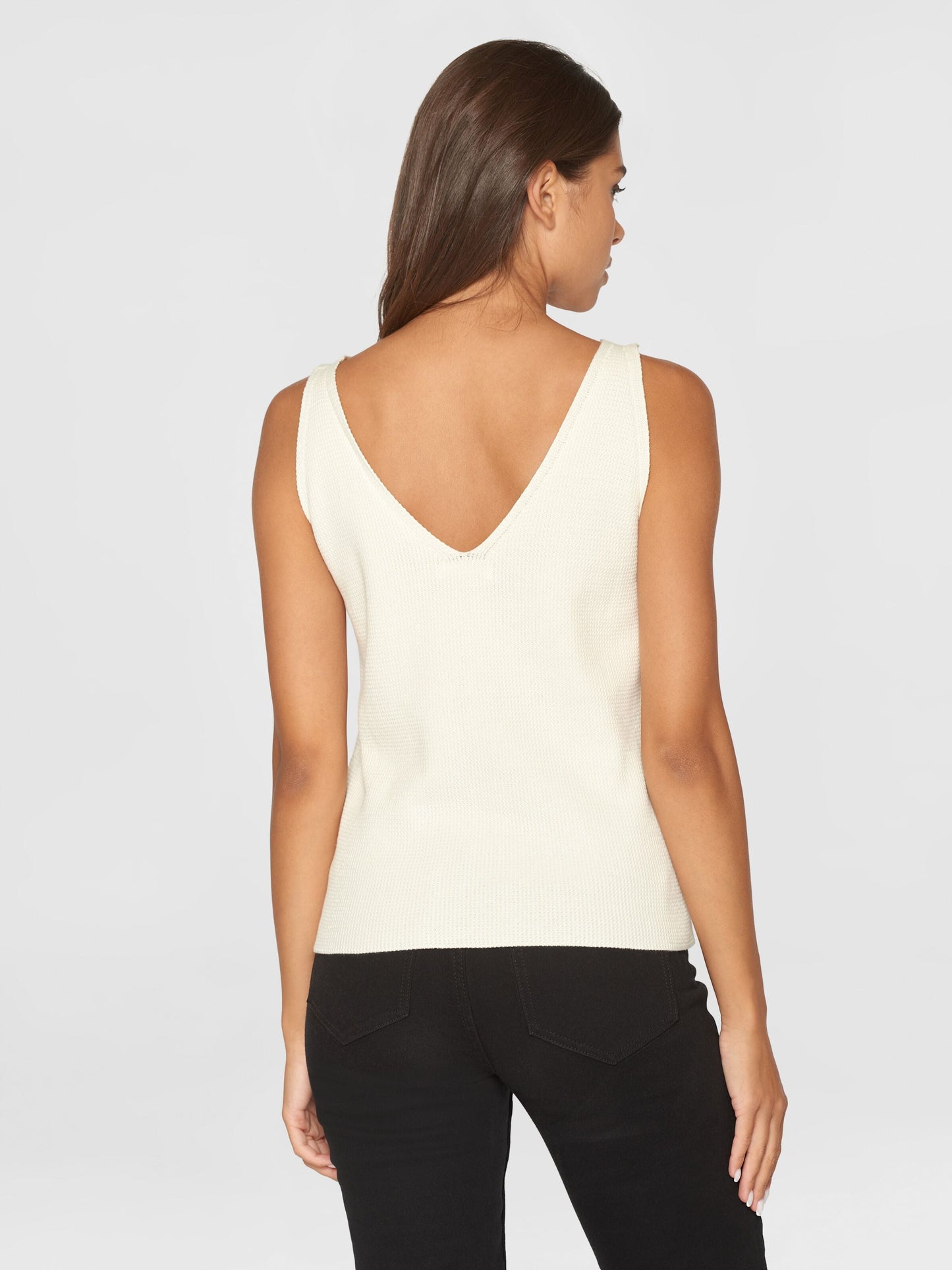Top en maille en coton bio | Écru "regular cotton racking stich top egret"