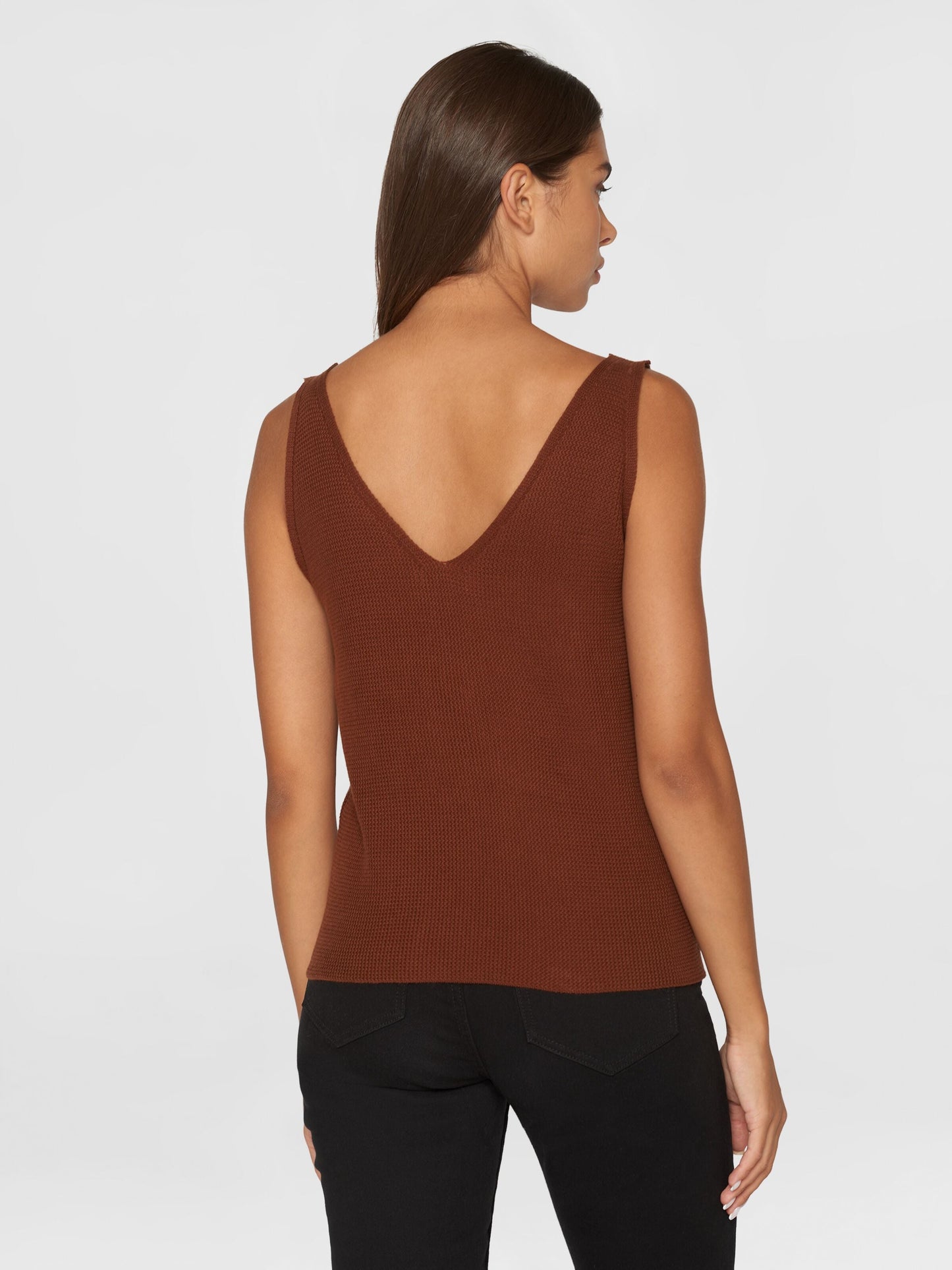 Top en maille en coton bio | Marron "regular cotton racking stich top tiramisu"