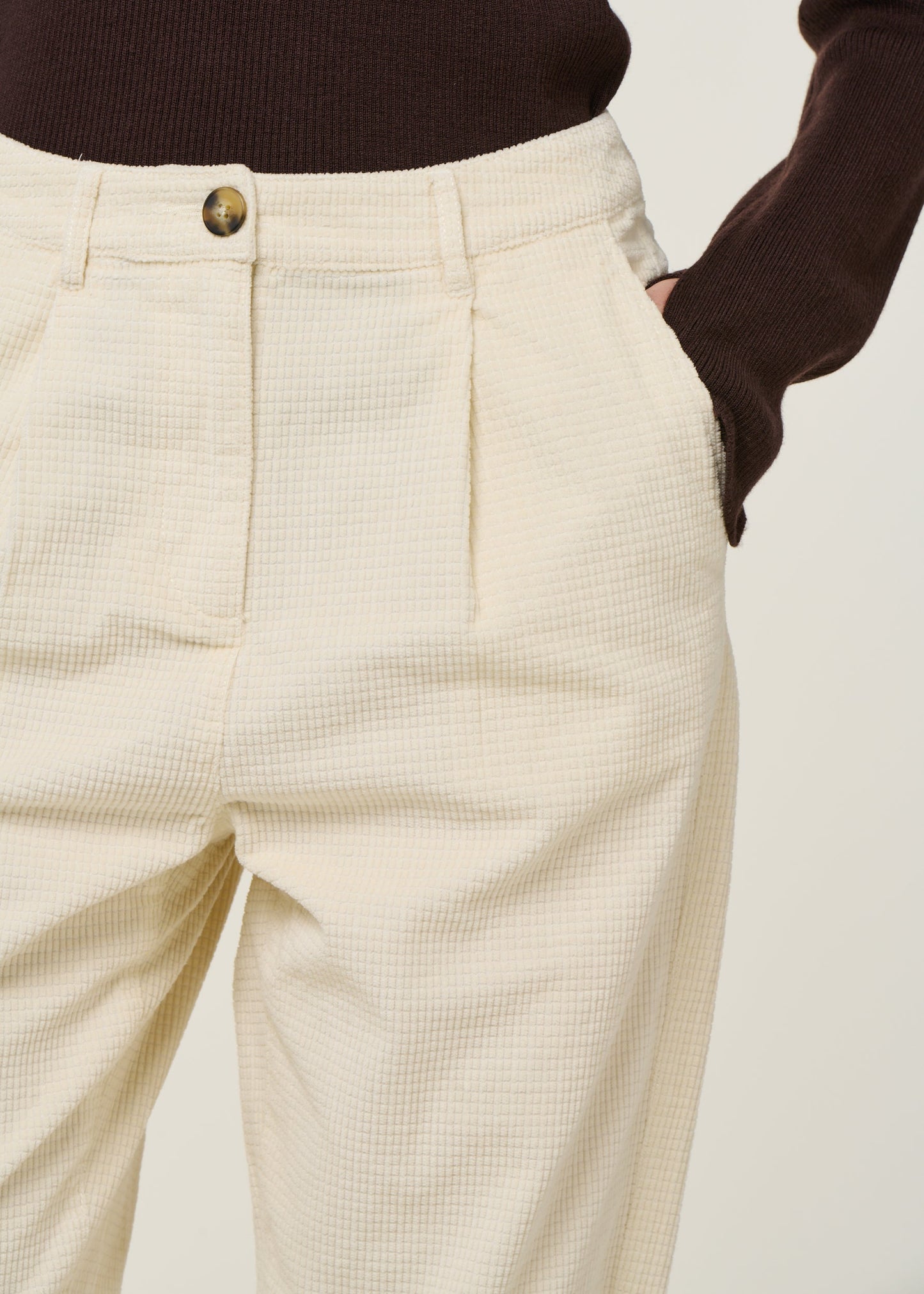 Pantalon velours côtelé en coton bio | écru "organic cotton chloe corduroy pant gots - egret"