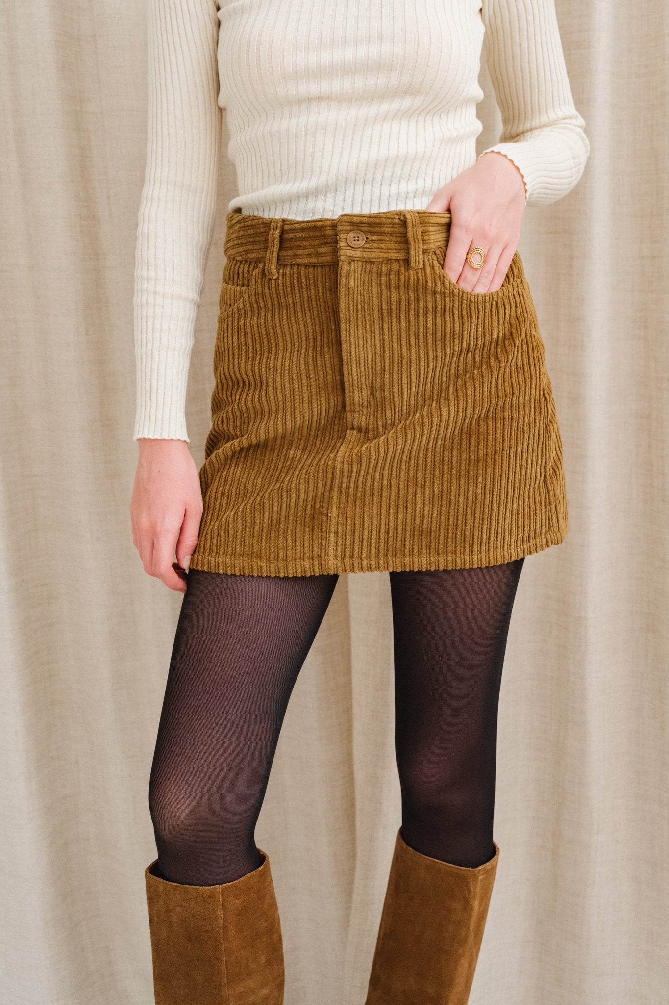 Jupe en velours côtelé | camel "light oak corduroy kimmy skirt - brown"