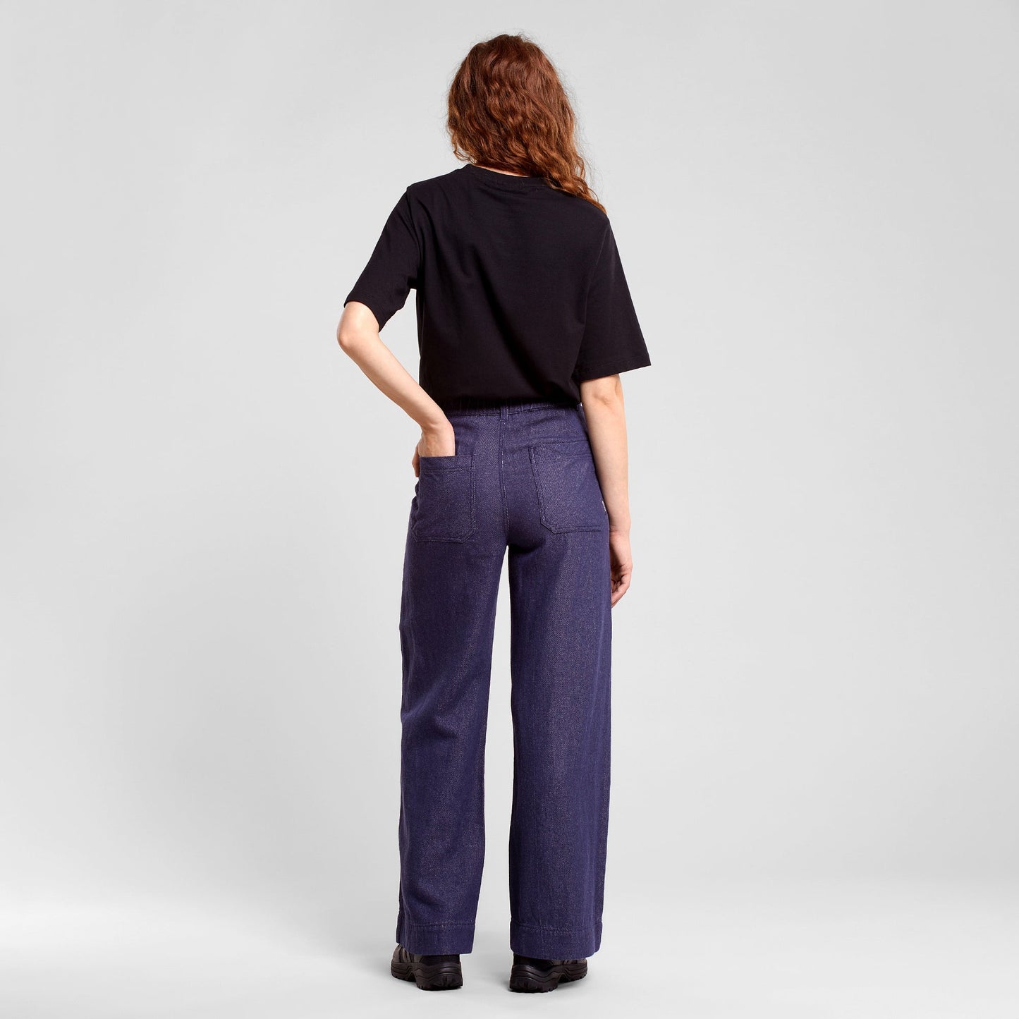 Pantalon cargo en coton bio et chanvre | Marine "workwear pants vara hemp navy black iris"