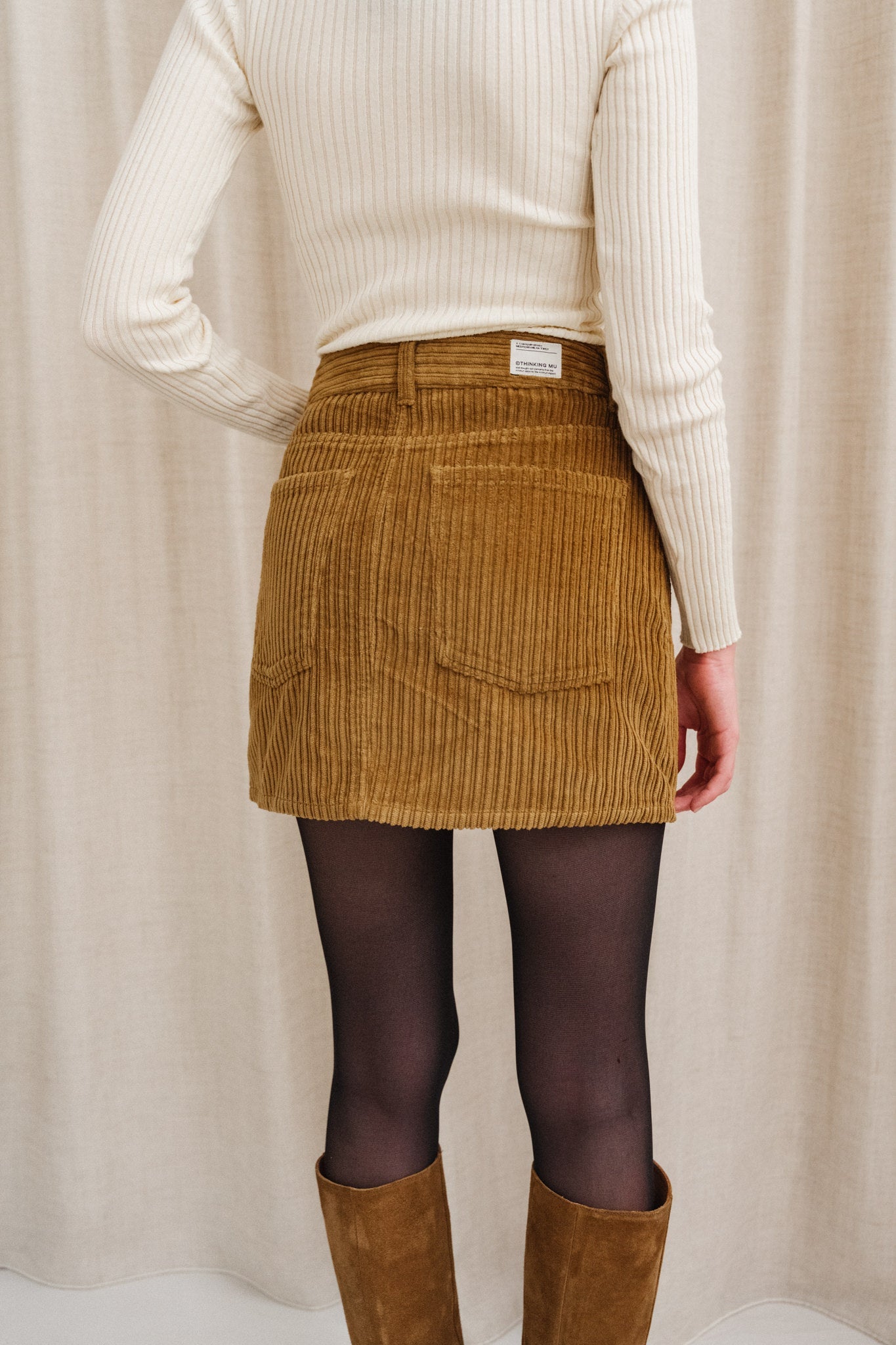 Jupe en velours côtelé | camel "light oak corduroy kimmy skirt - brown"
