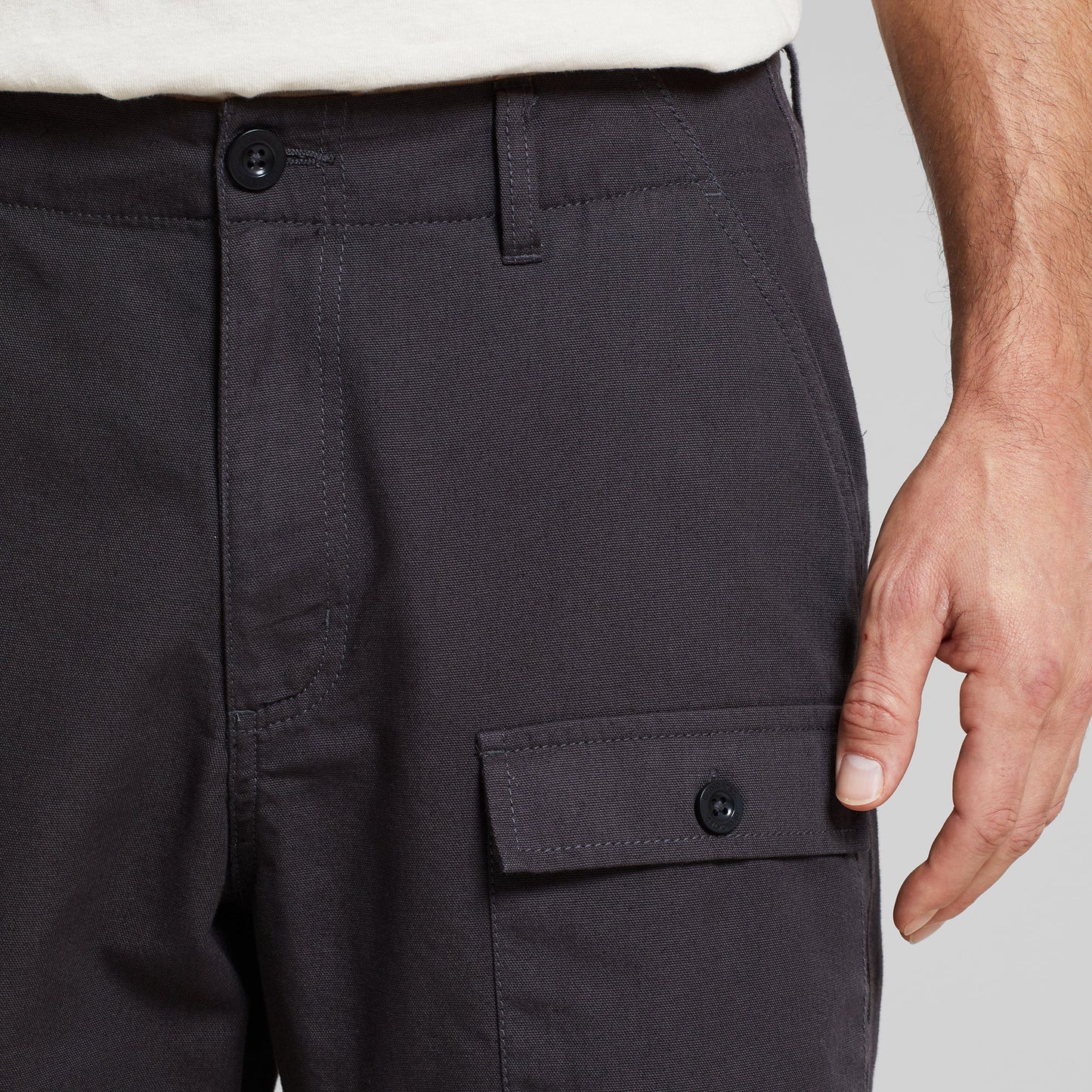 Short cargo en coton bio | Gris foncé "cargo shorts muddus canvas phantom black"