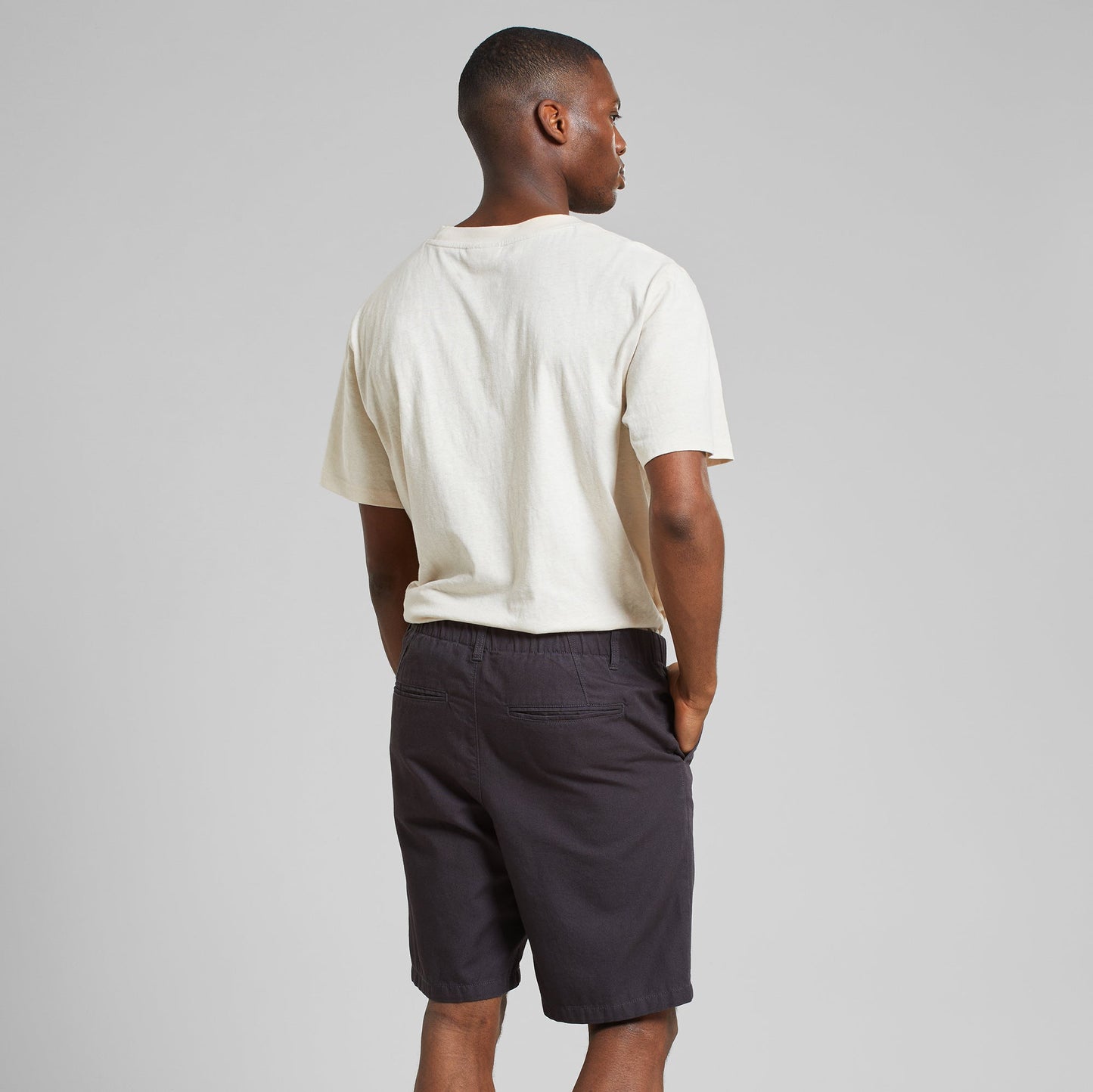 Short chino en coton bio | Noir "chino shorts nacka canvas phantom black"
