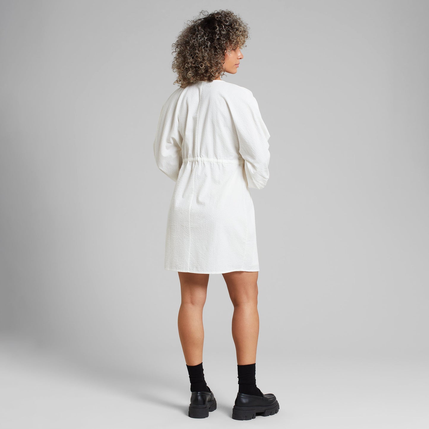 Robe portefeuille en coton bio | Blanc "wrap dress ugglan off-white"