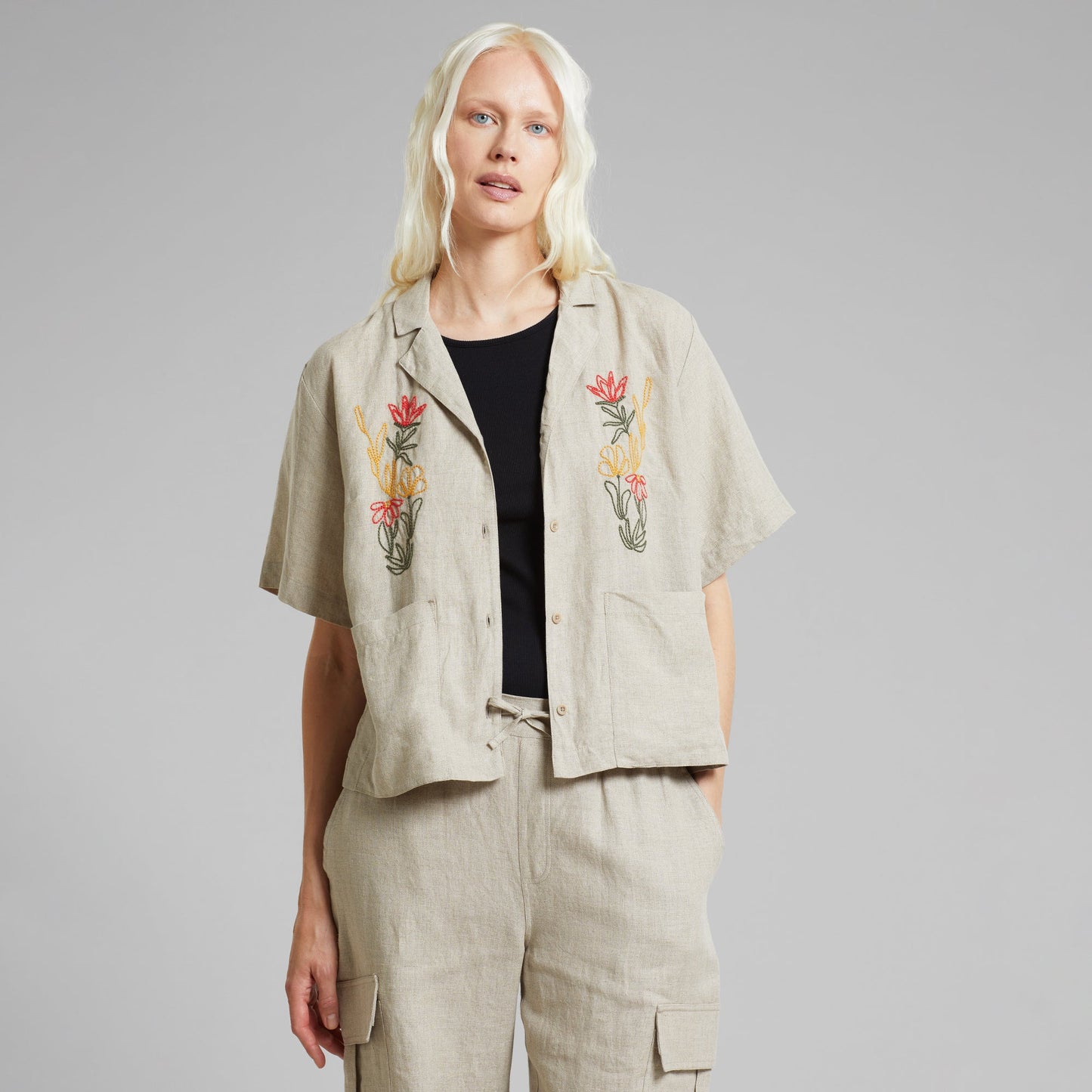 Chemisette brodée en lin | écru "shirt valje linen emb ecru"