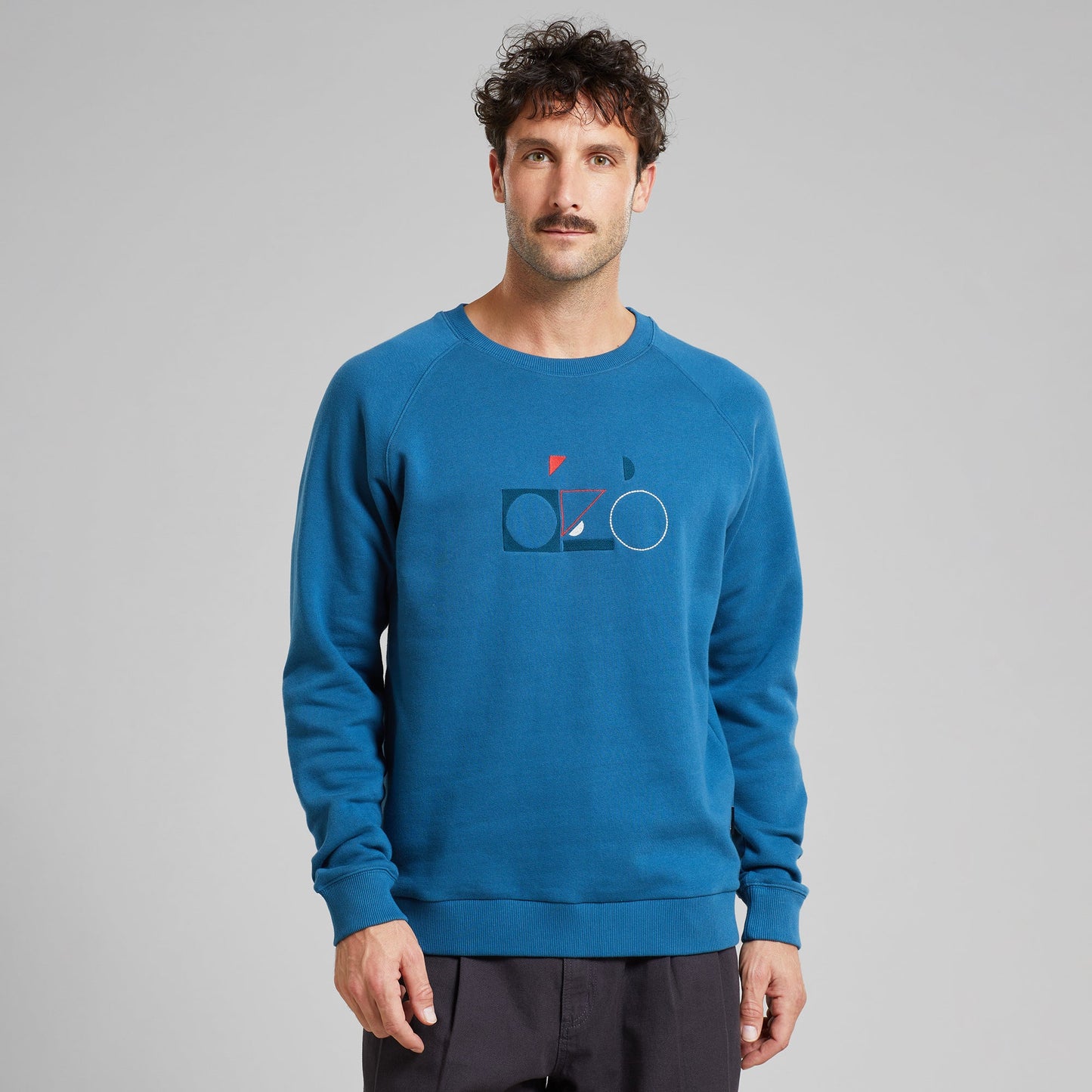 Sweat brodé en coton bio | bleu "sweatshirt malmoe primary bike midnight blue"