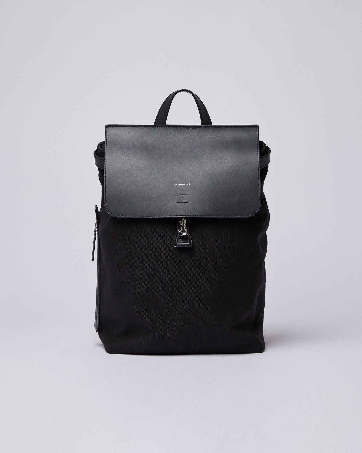 Sac à dos en cuir et coton bio | noir "alva metal hook black with black leather"