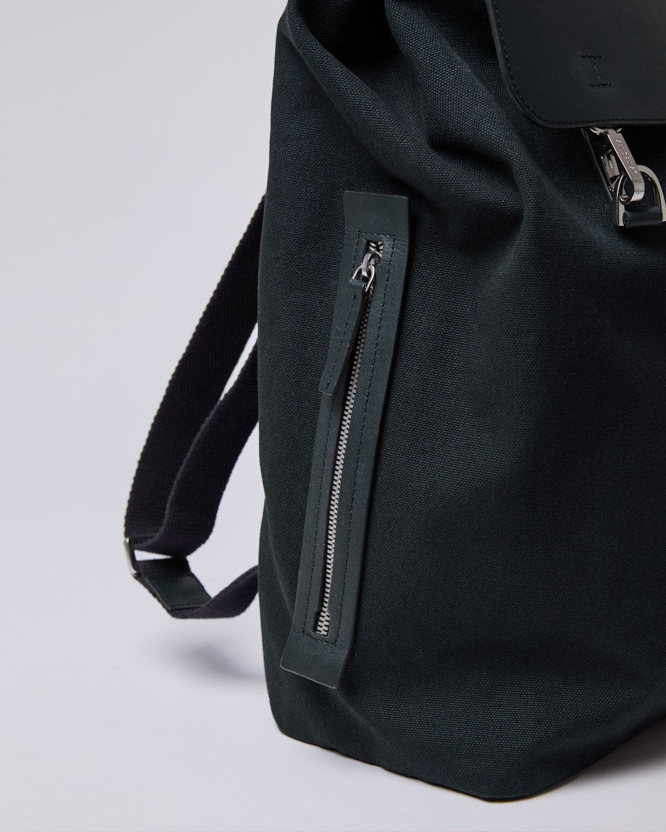 Sac à dos en cuir et coton bio | noir "hege metal hook"