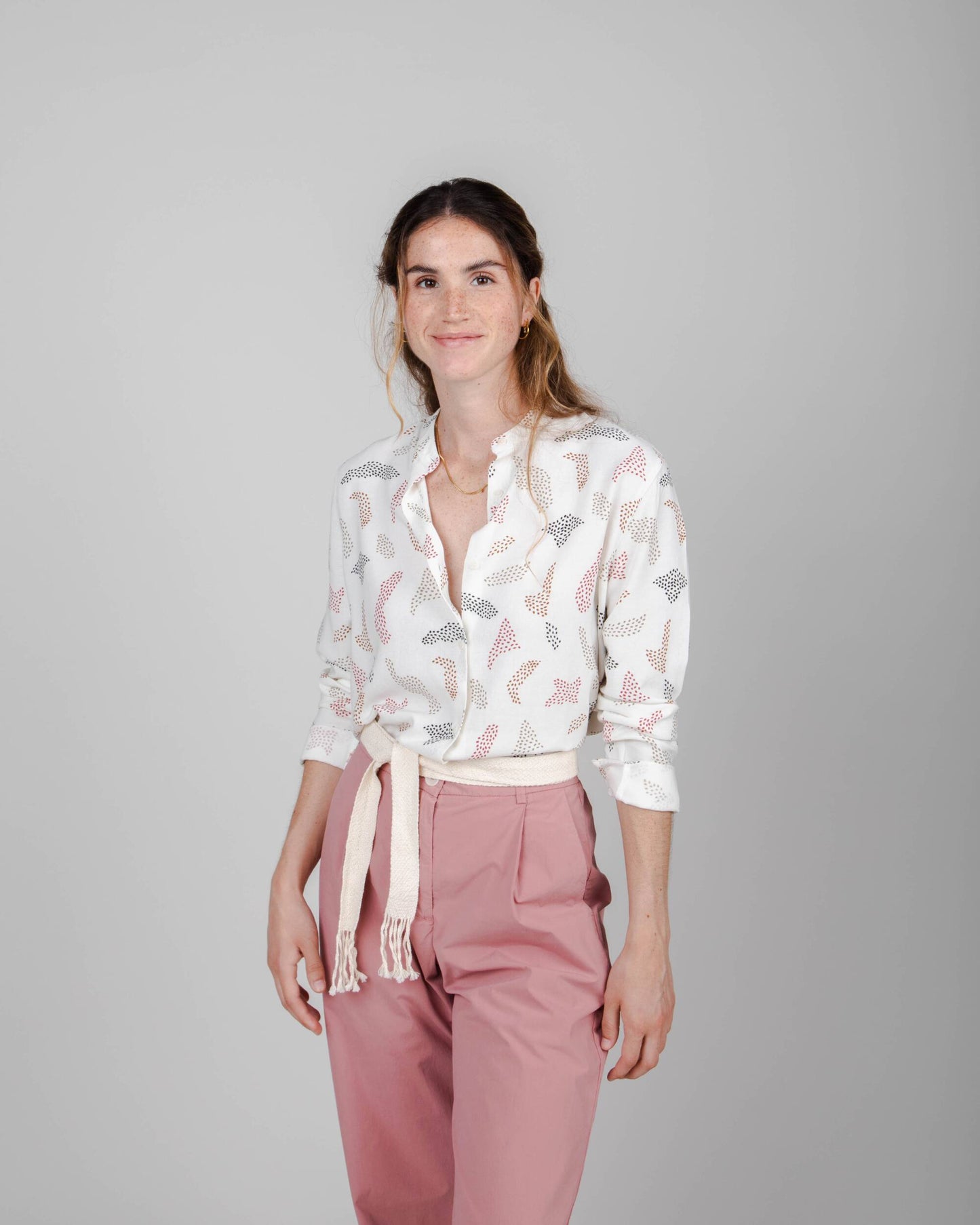 Chemise à motifs col mao en ecovero - maria regular mao blouse white