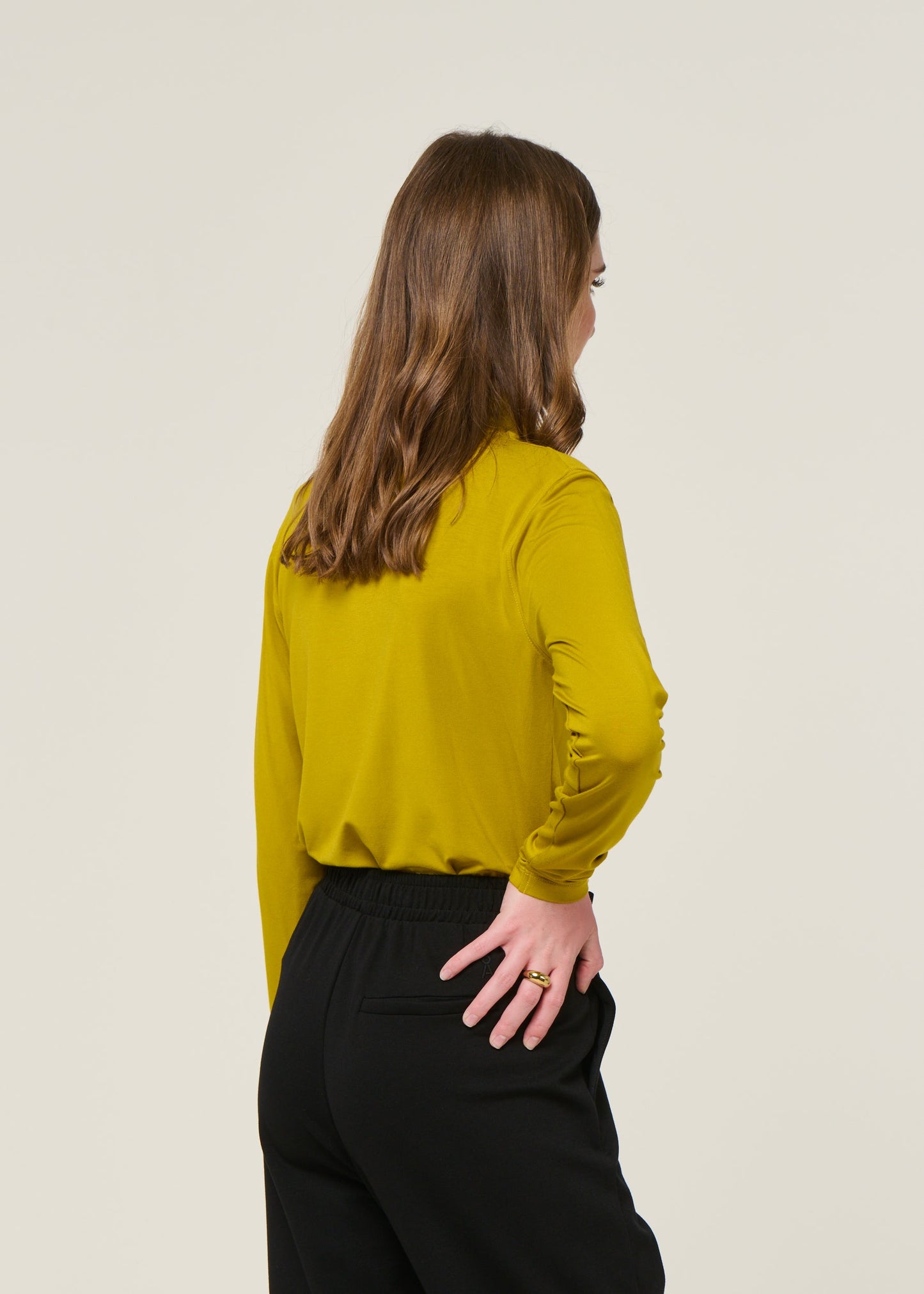 T-shirt manches longues en tencel | kaki "t-shirt zur-5 - kaki"