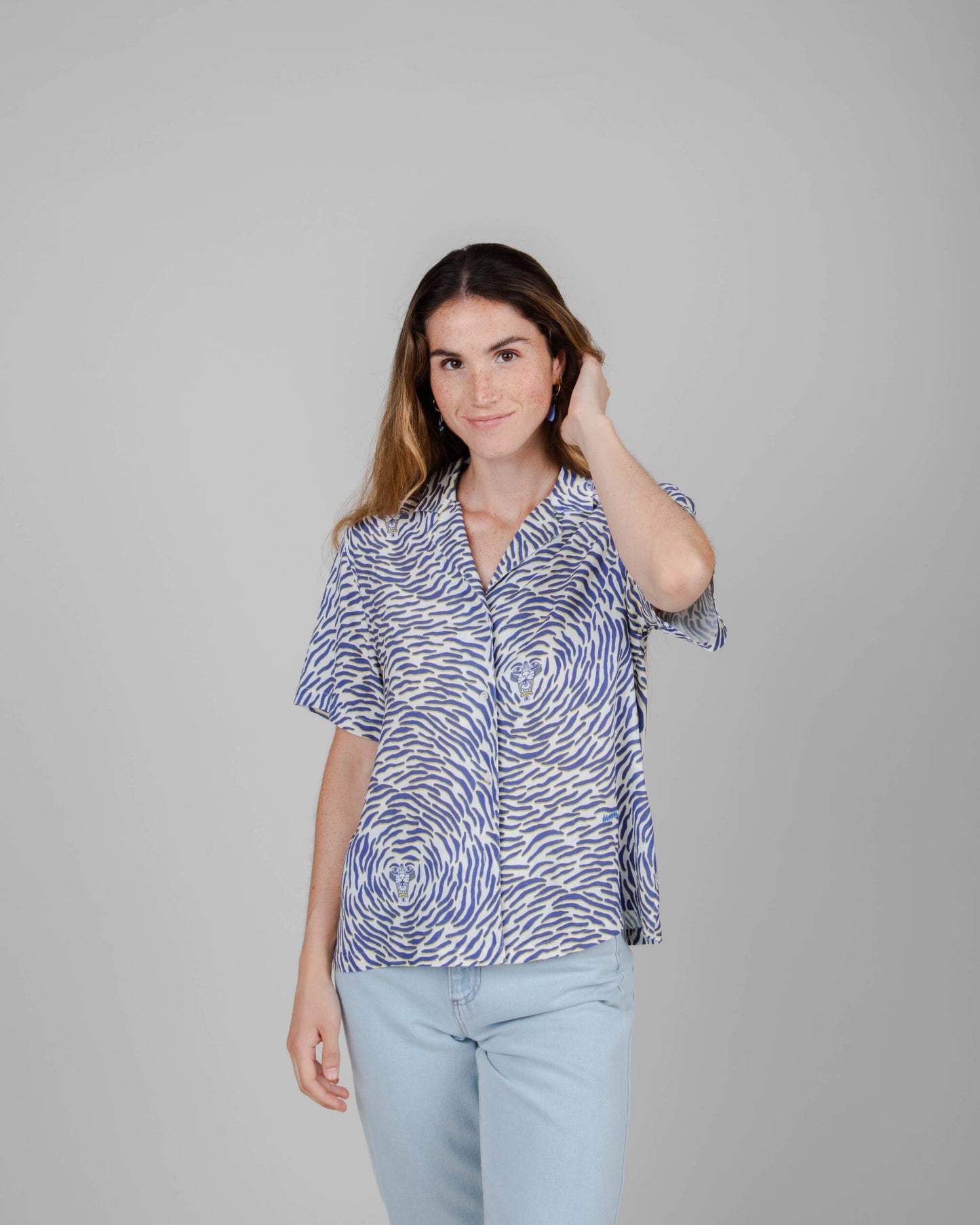 Chemiser bleu en ecovero et lin - tiger aloha blouse white