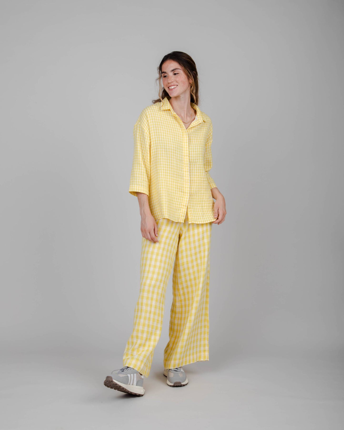 Pantalon vichy jaune en coton bio et matière recyclée - lorena lemon yellow