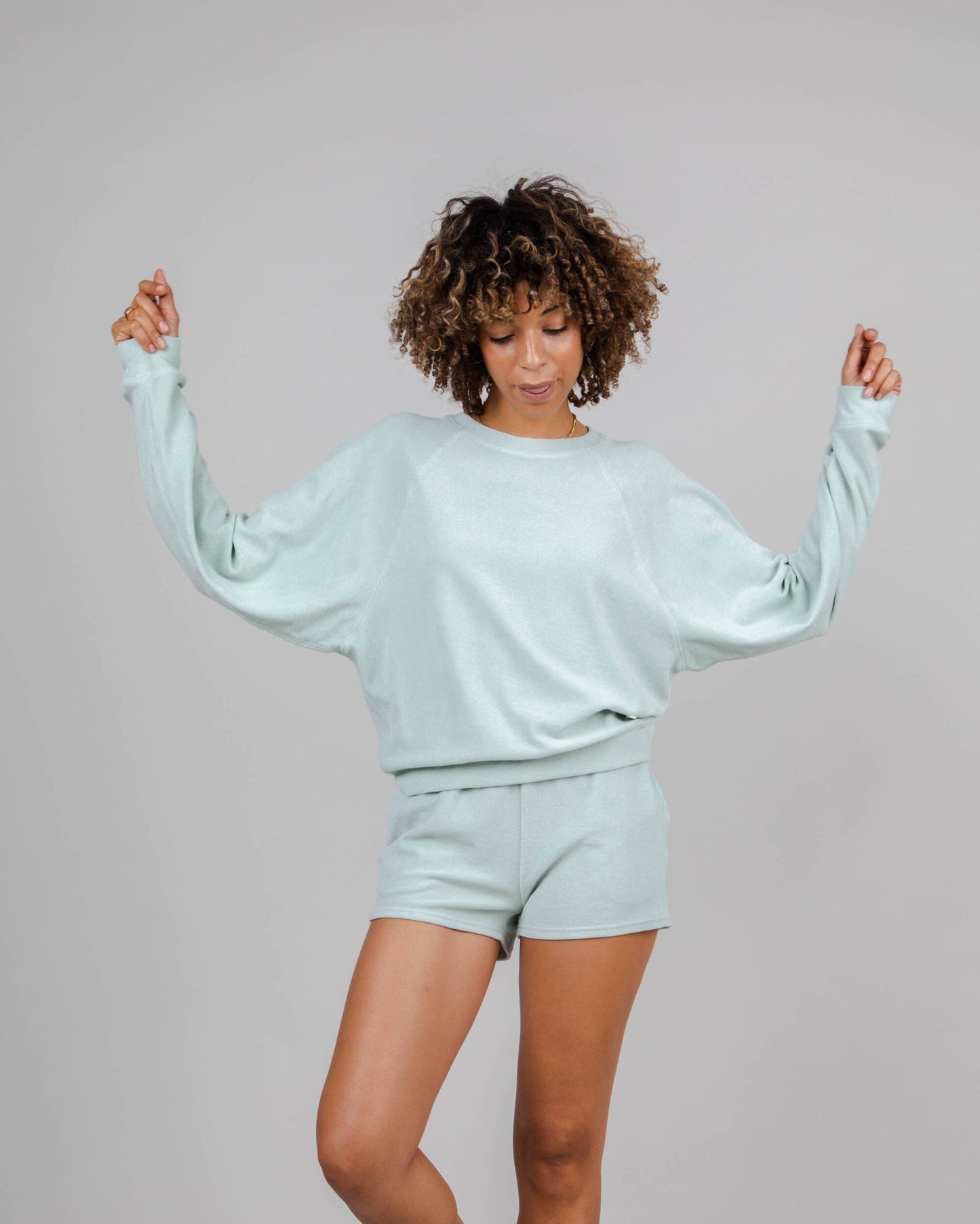 Short éponge turquoise en coton bio - jersey short light morera green