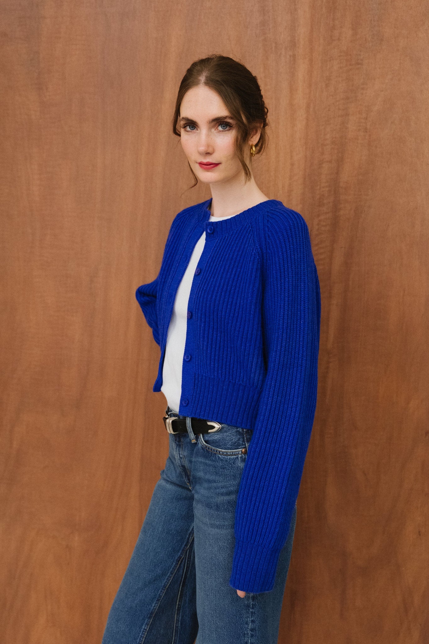 Gilet en laine bio | bleu "wool cropped cardigan blue klein"