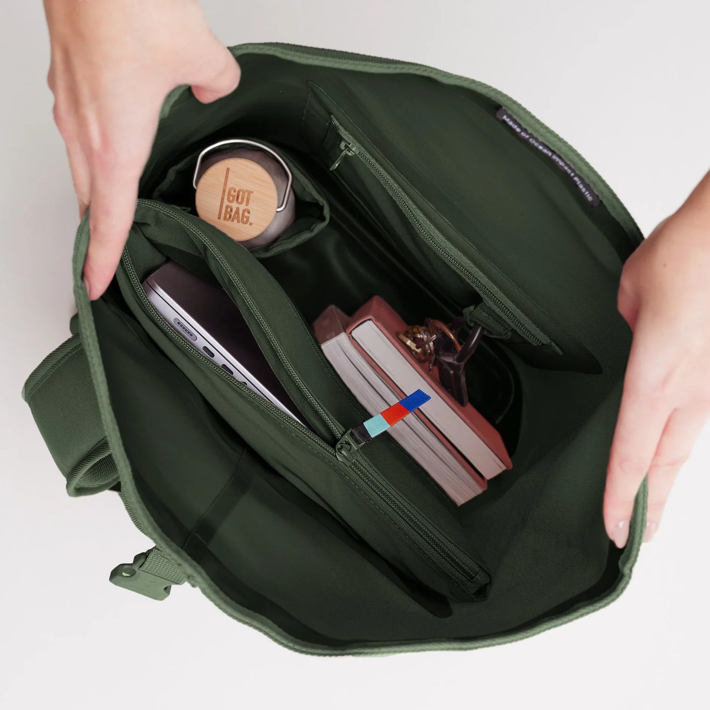 Sac à dos imperméable 26L en matière recyclée | vert "ROLLTOP LITE 2.0 algae"