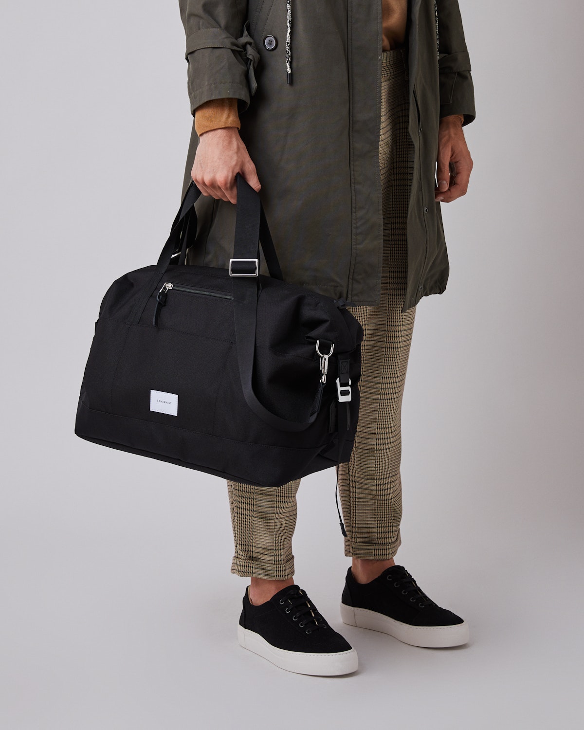 Sac de voyage en matières recyclées - noir "milton black with black leather"