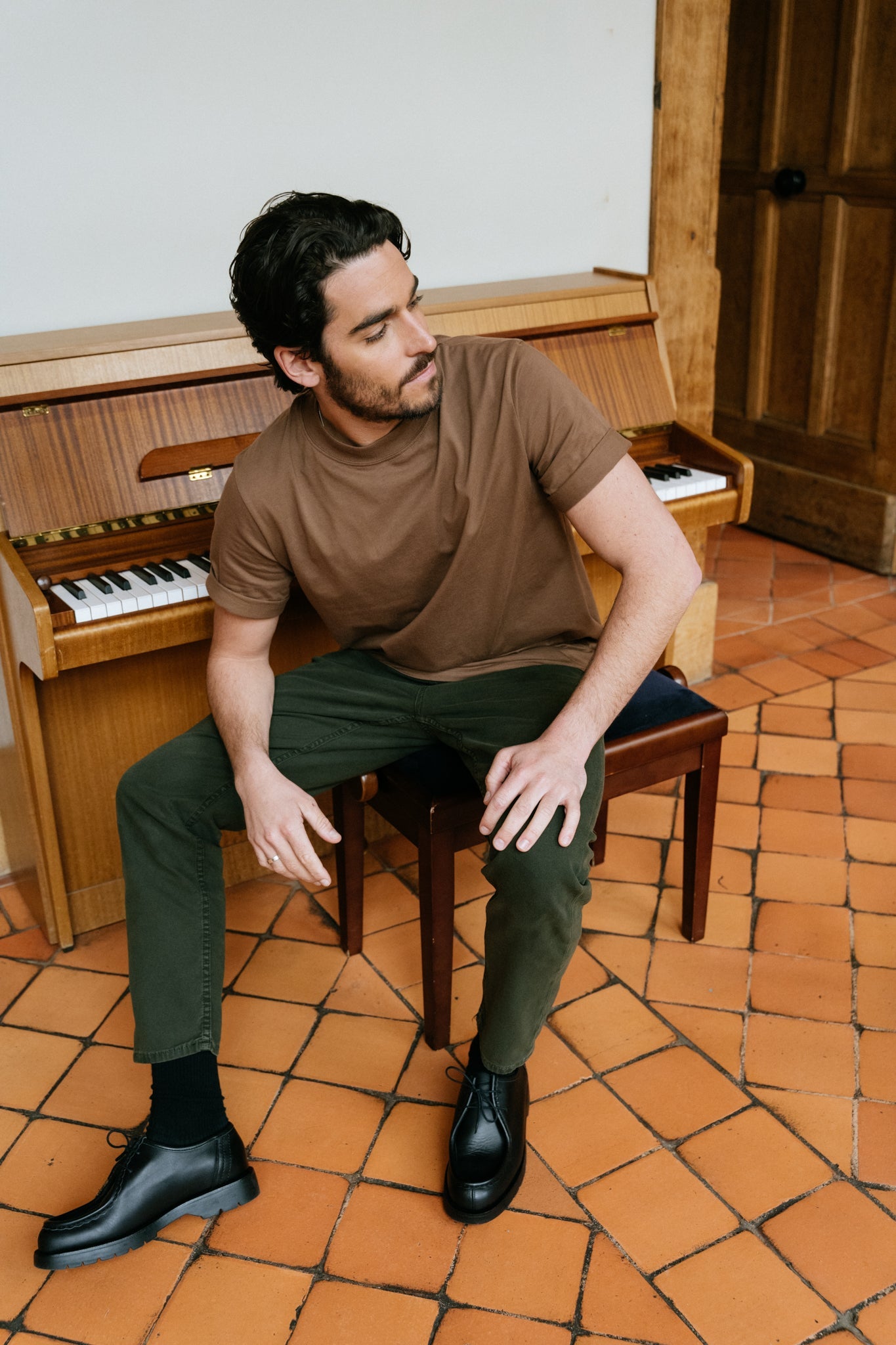 T-shirt en coton bio | Marron "big collar chestnut"