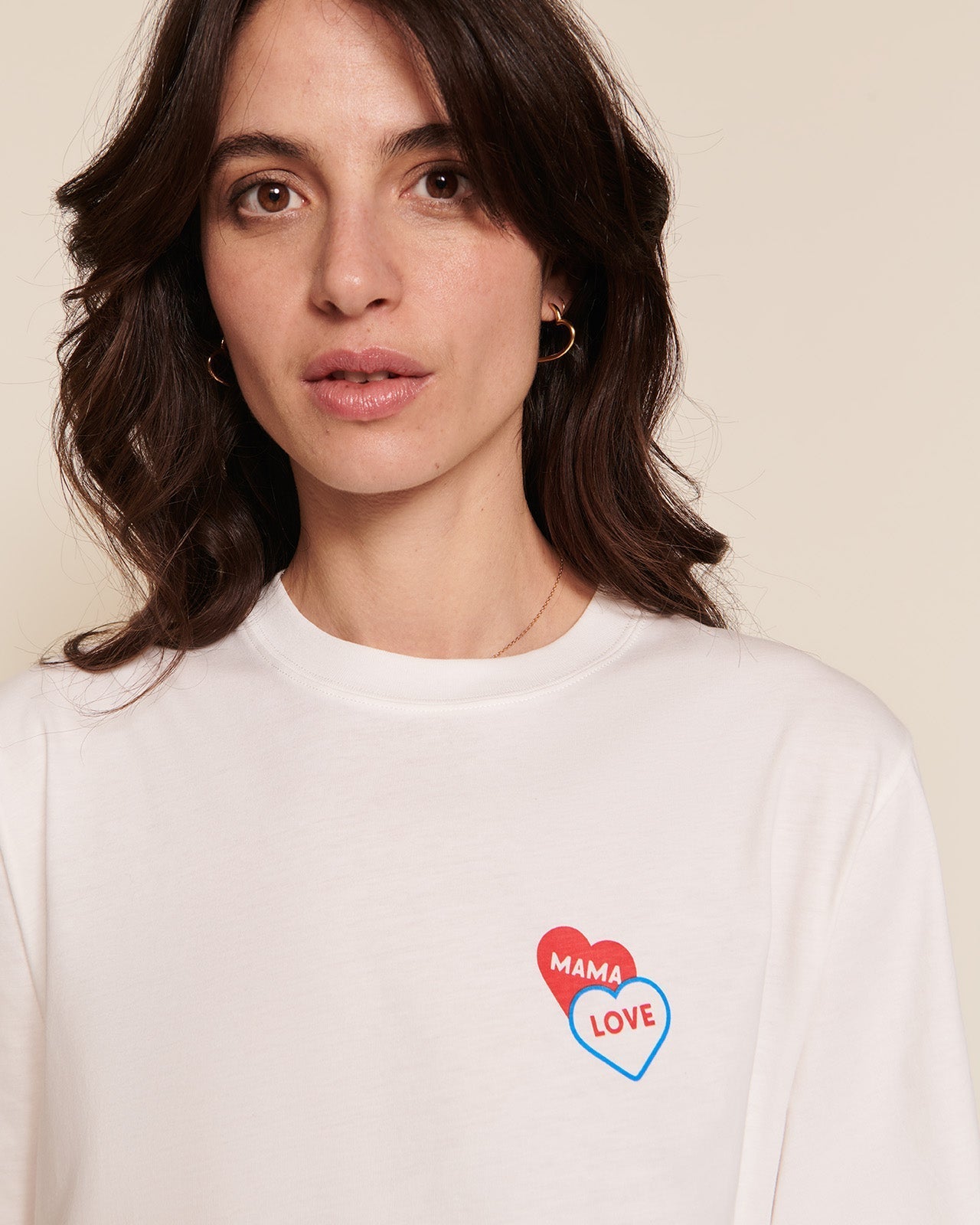 T-shirt en coton bio | blanc "maman cool 2 coeurs"