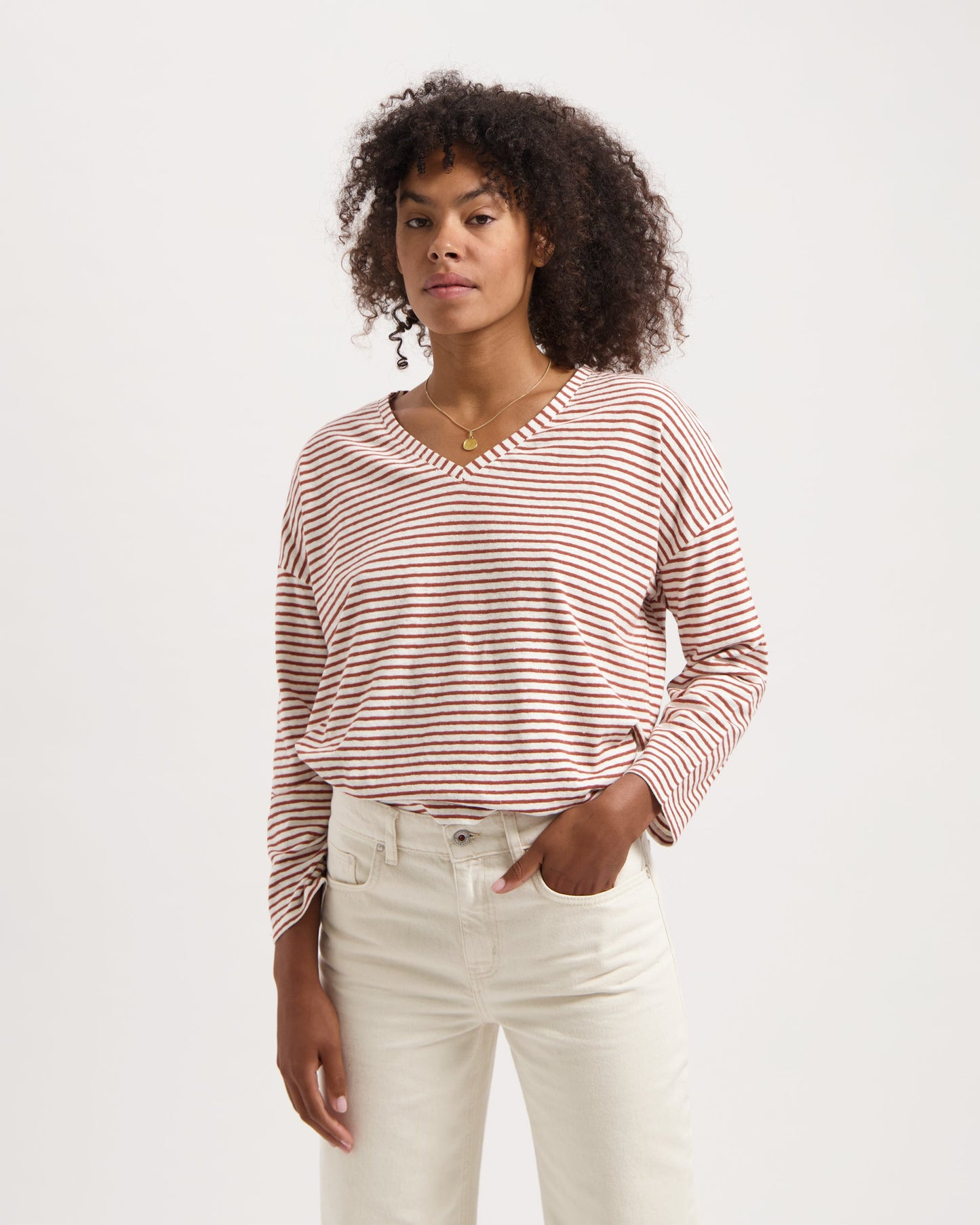 T-shirt manches longues en lin et coton bio | rayé "yulia tee - terra-off white"