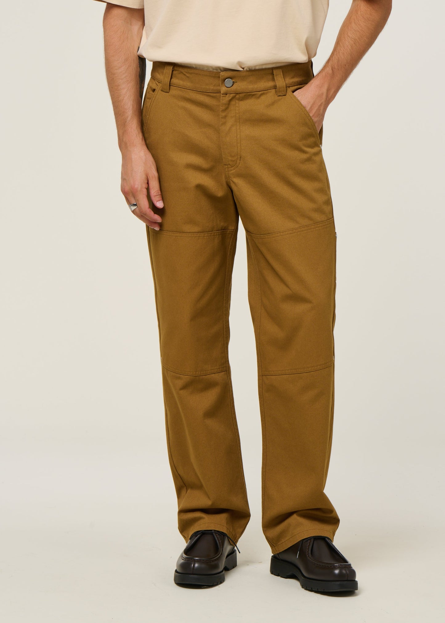 Pantalon à empiècements en coton bio | camel "light oak owen pants - ecru"
