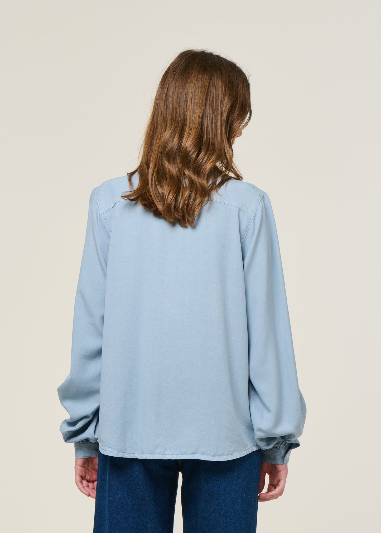 Blouse en tencel | bleu clair 'evi tencel blouse - cloud blue'