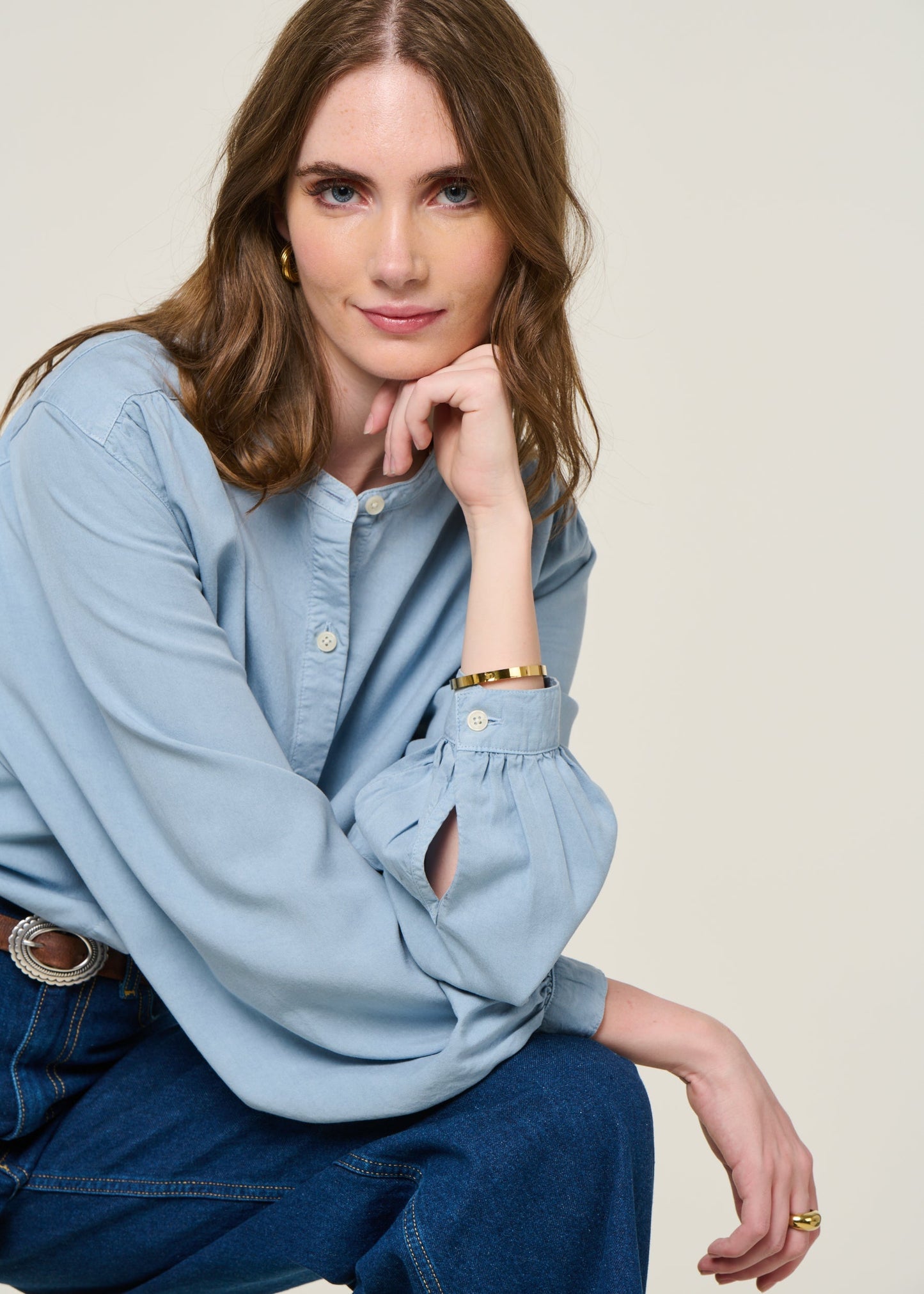 Blouse en tencel | bleu clair 'evi tencel blouse - cloud blue'
