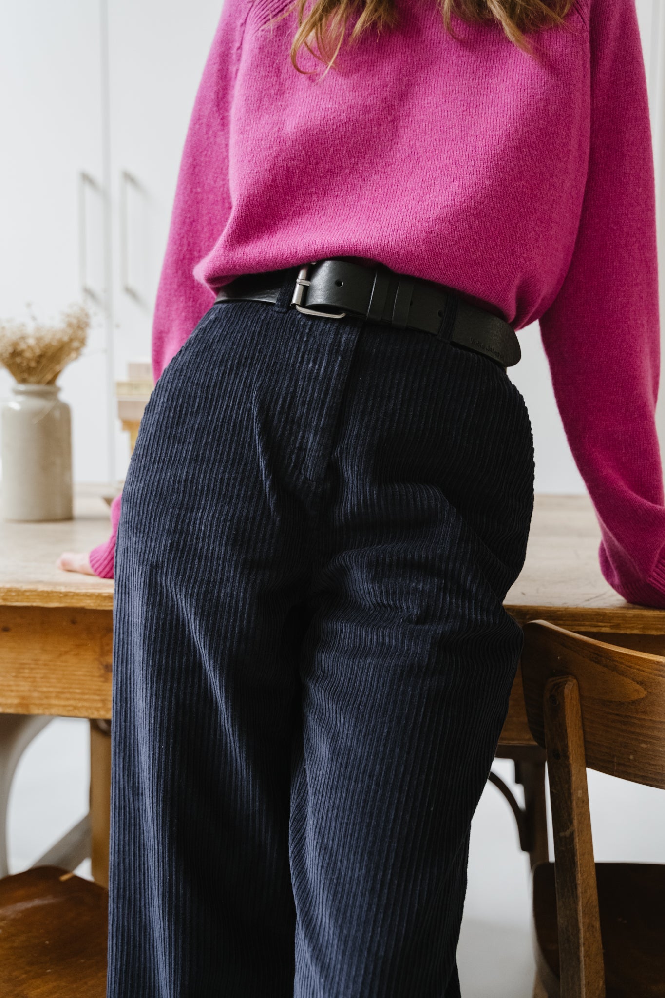 Pantalon velours en coton bio | marine "posey wide high-rise irregular corduroy pant night sky"