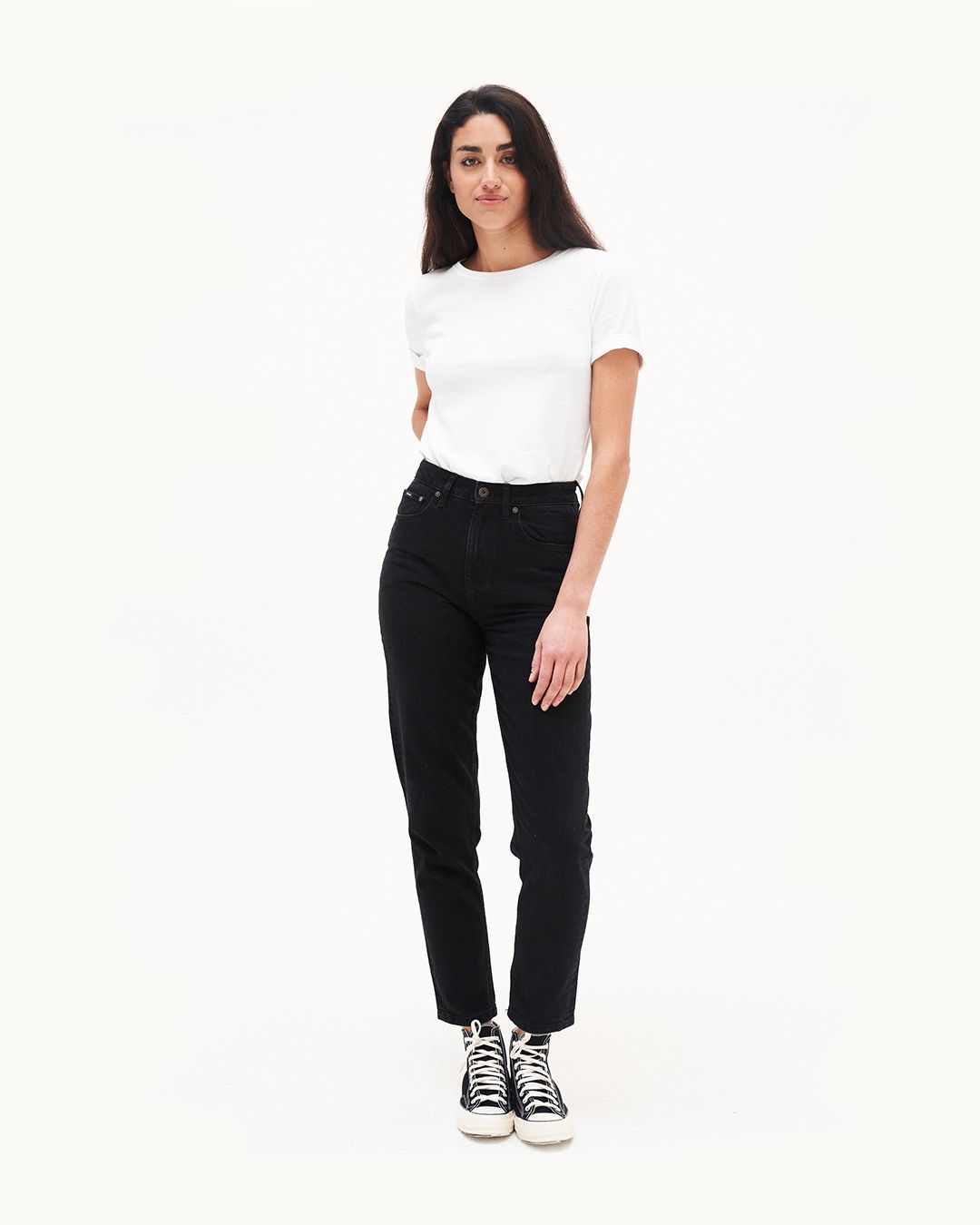 Jean mom en coton bio | noir "nora loose tapered vintage black"