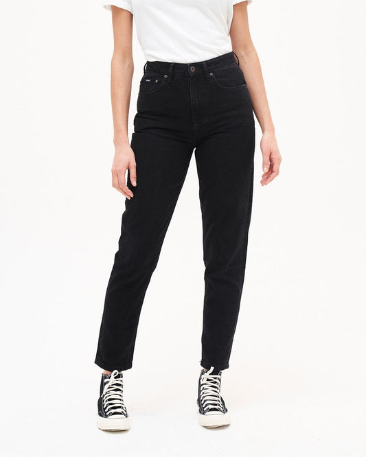 Jean mom en coton bio | noir "nora loose tapered vintage black"