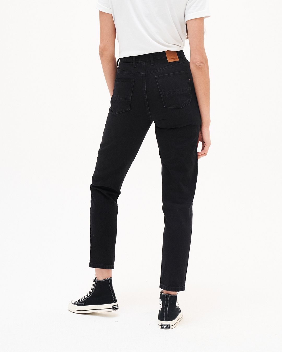 Jean mom en coton bio | noir "nora loose tapered vintage black"